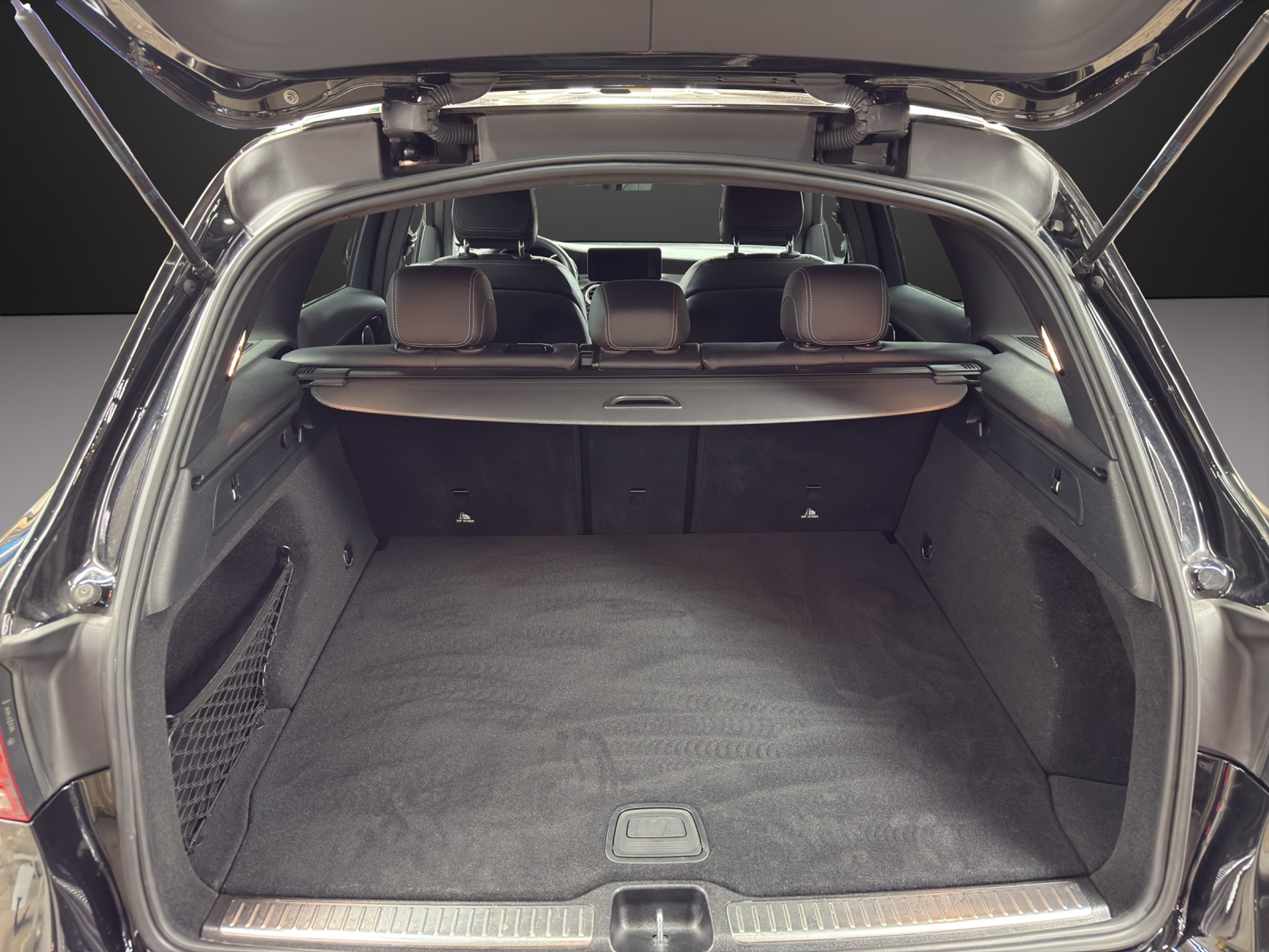 listing desktop thumbnail image 8