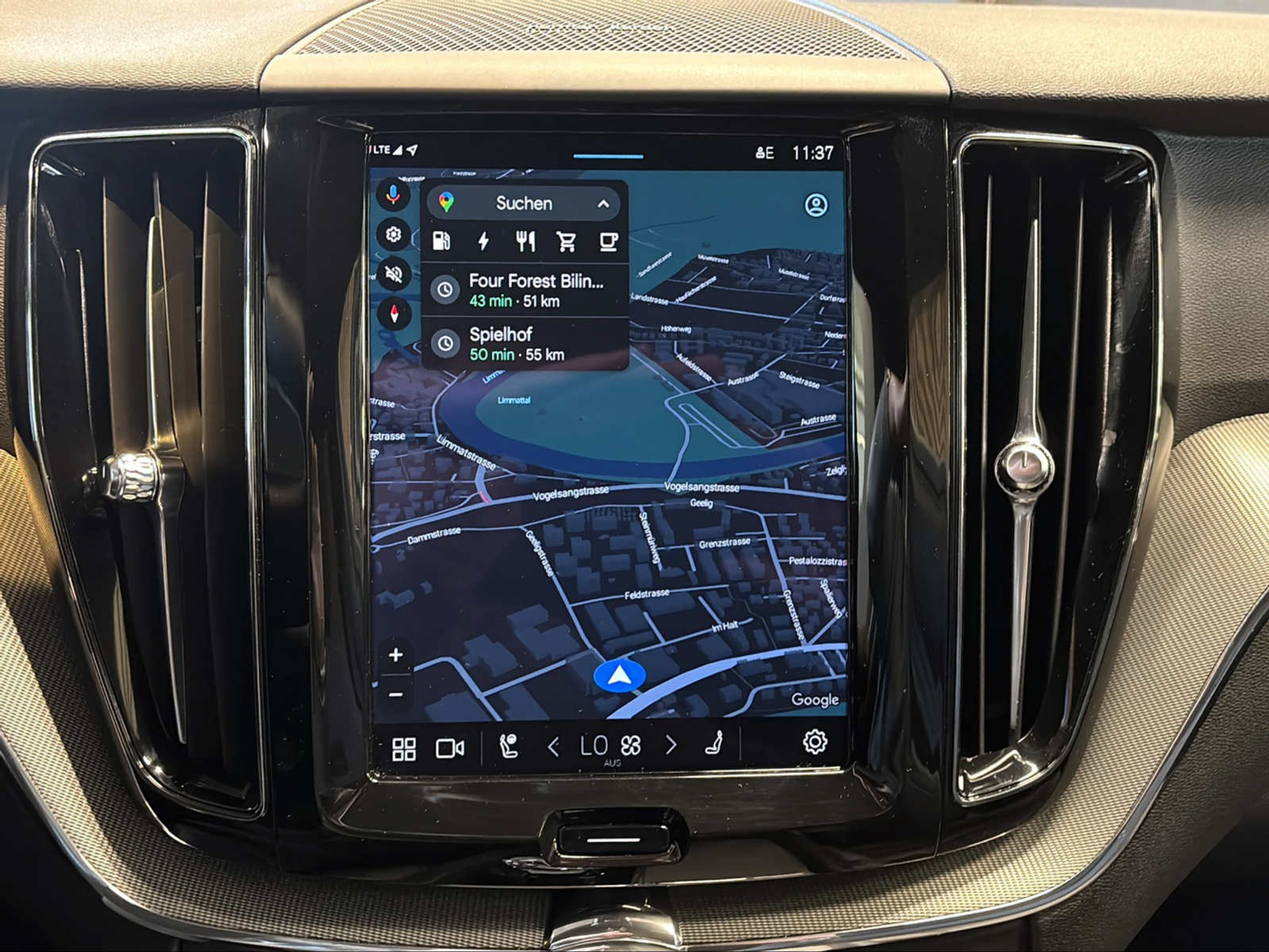 listing desktop thumbnail image 13