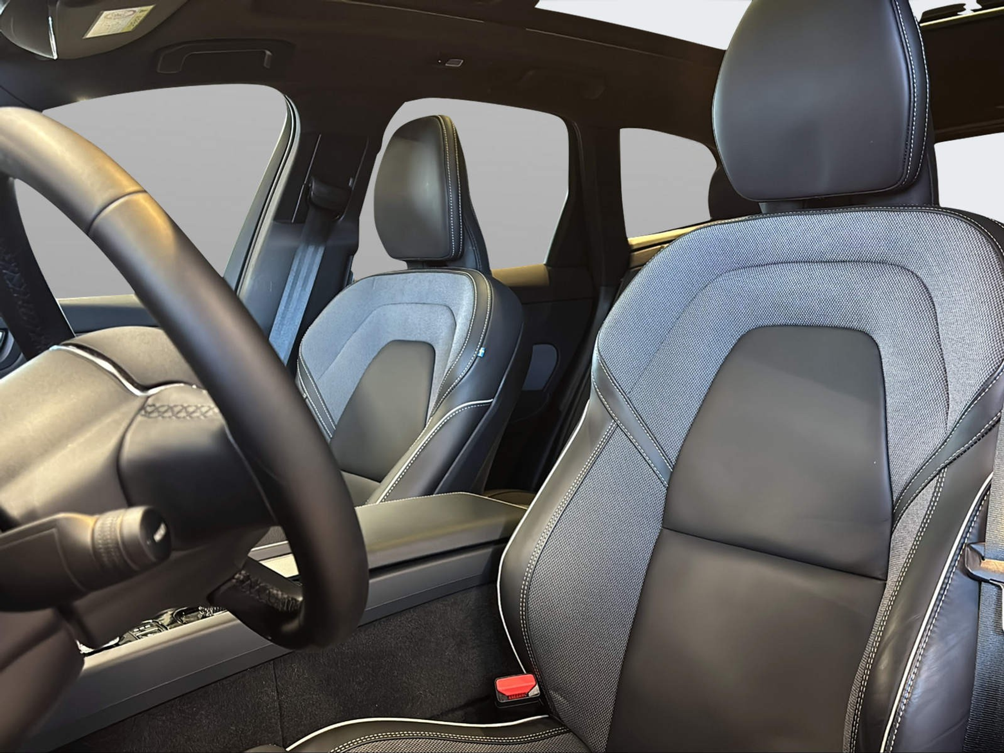 listing desktop thumbnail image 7