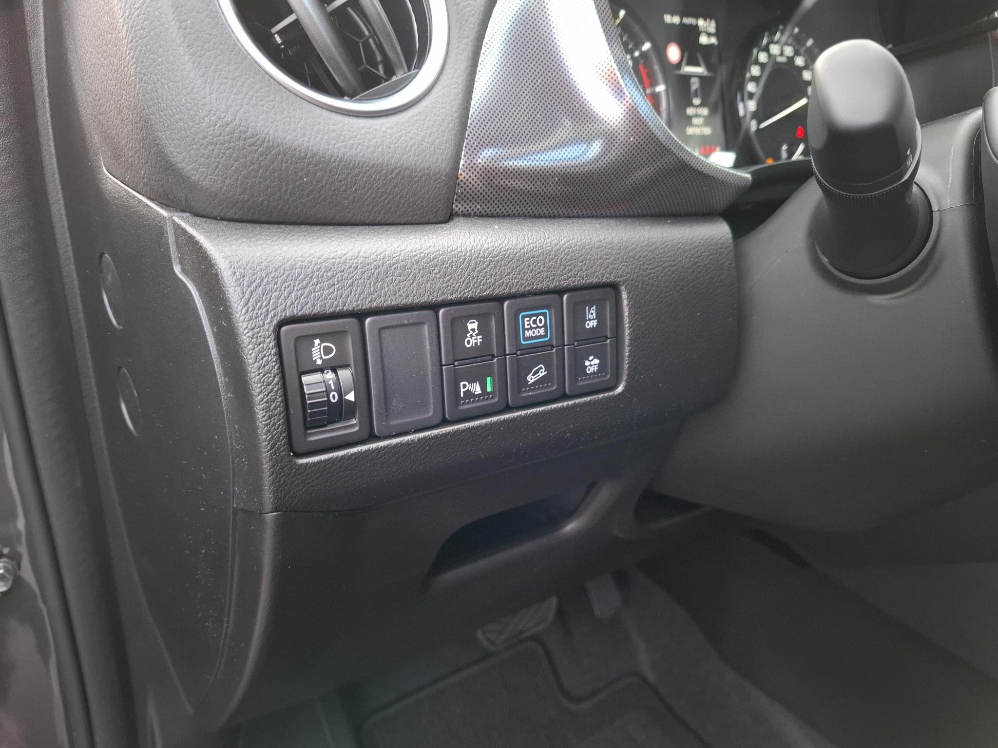 listing desktop thumbnail image 10