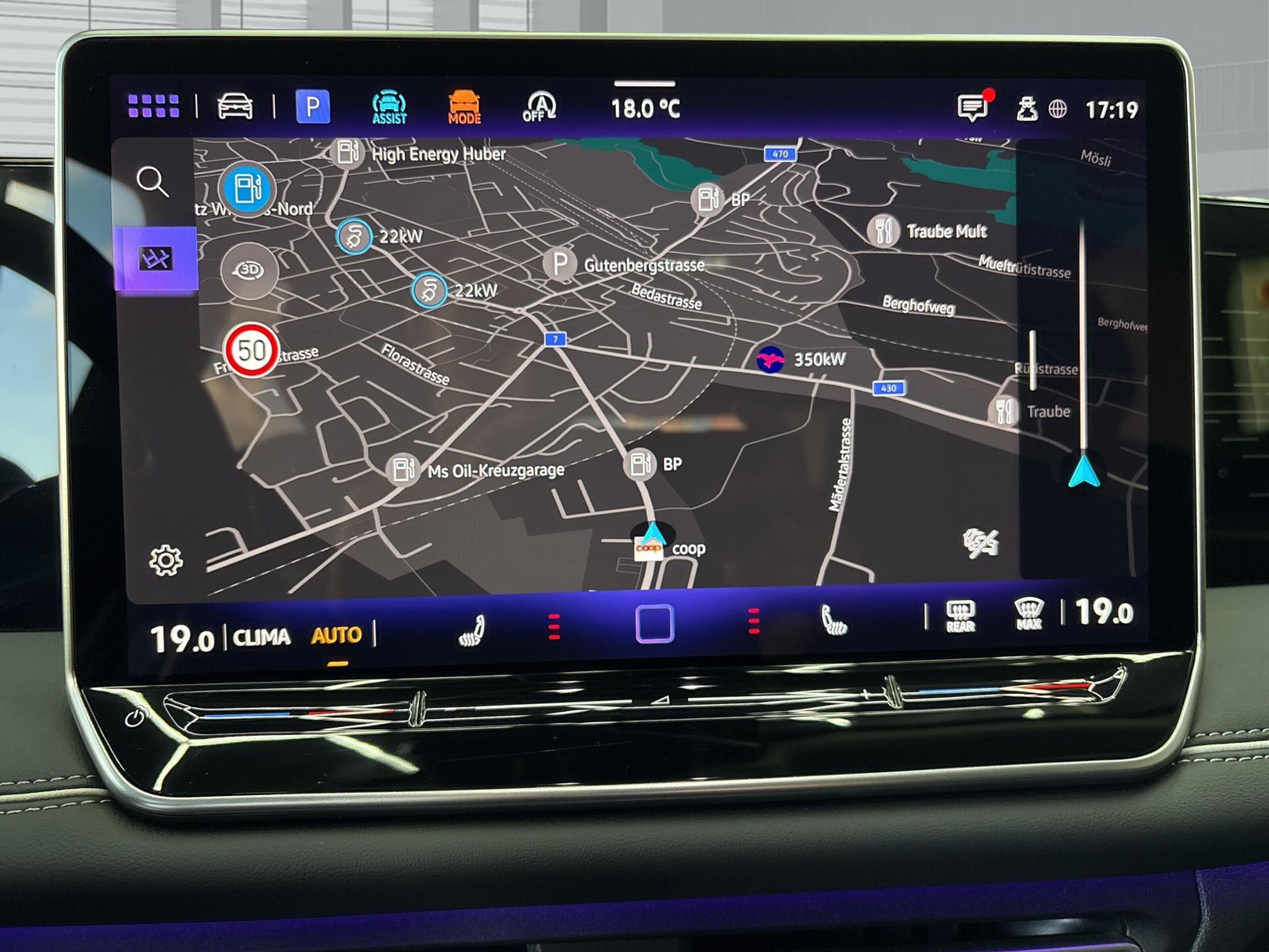 listing desktop thumbnail image 15