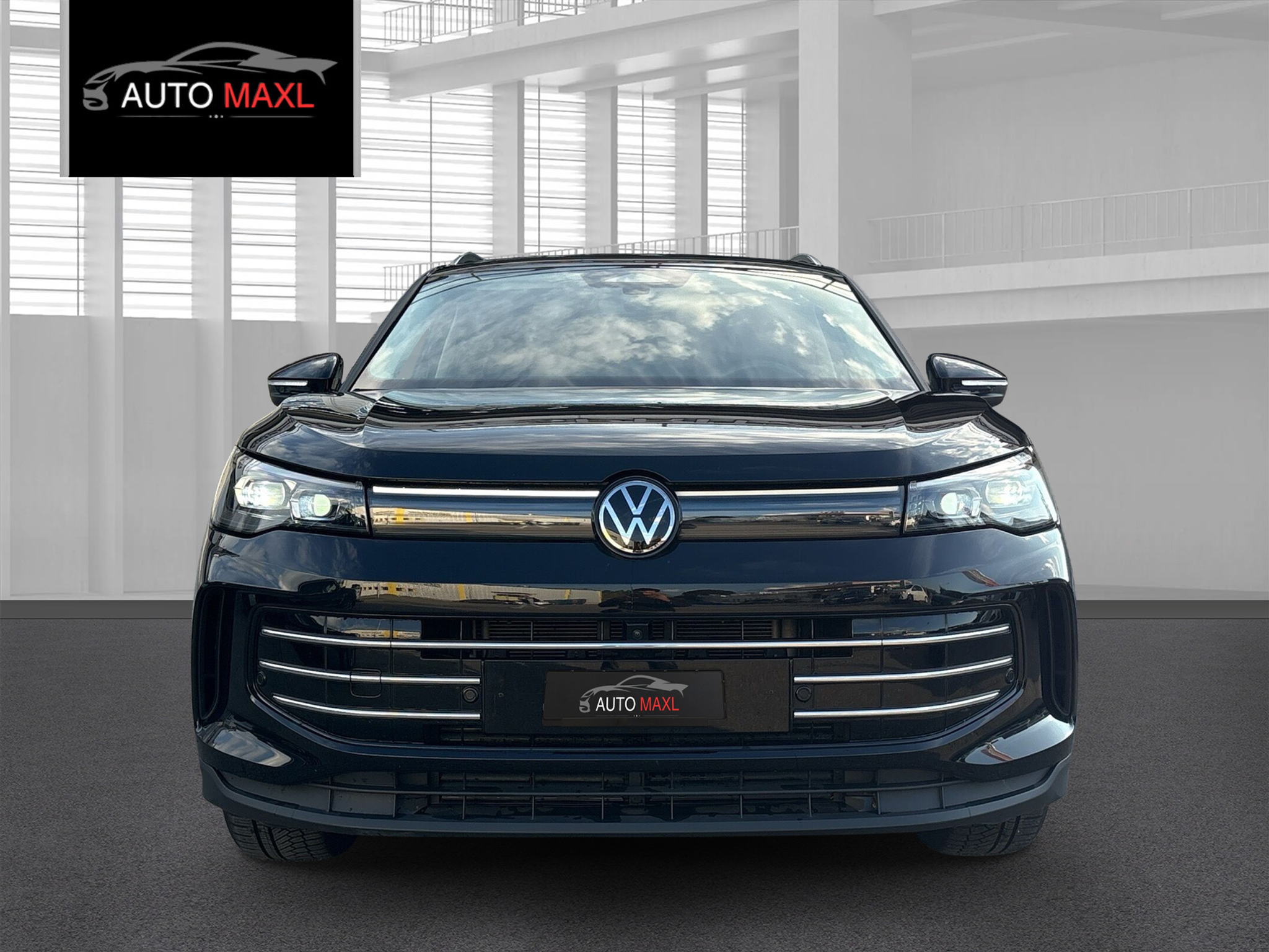 listing desktop thumbnail image 6