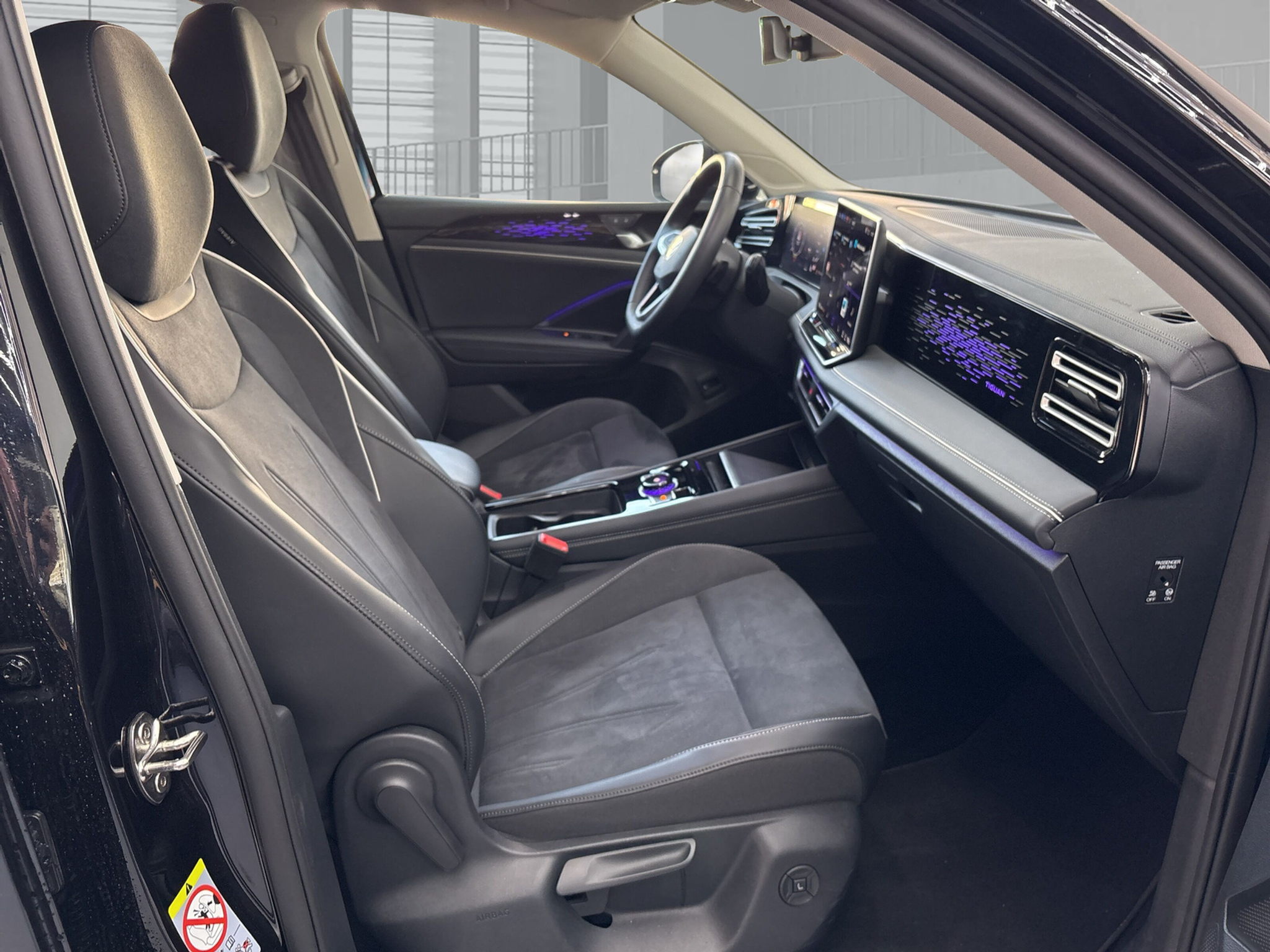 listing desktop thumbnail image 10