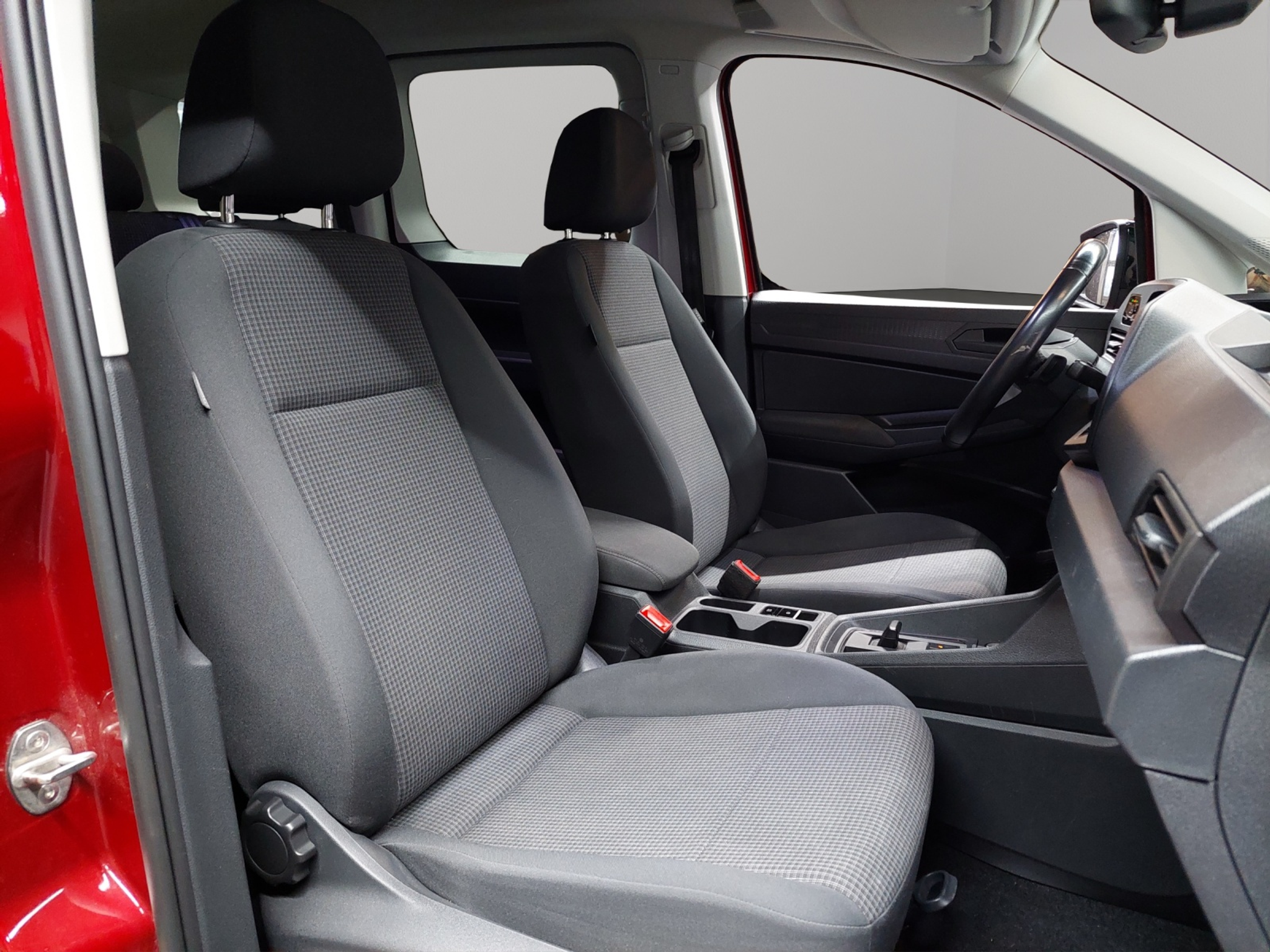 listing desktop thumbnail image 8