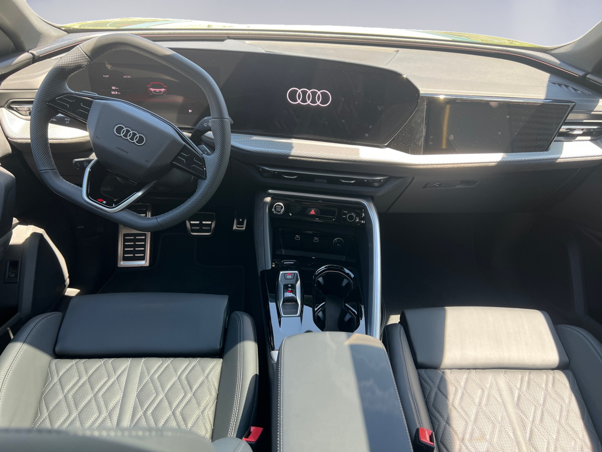 listing desktop thumbnail image 9