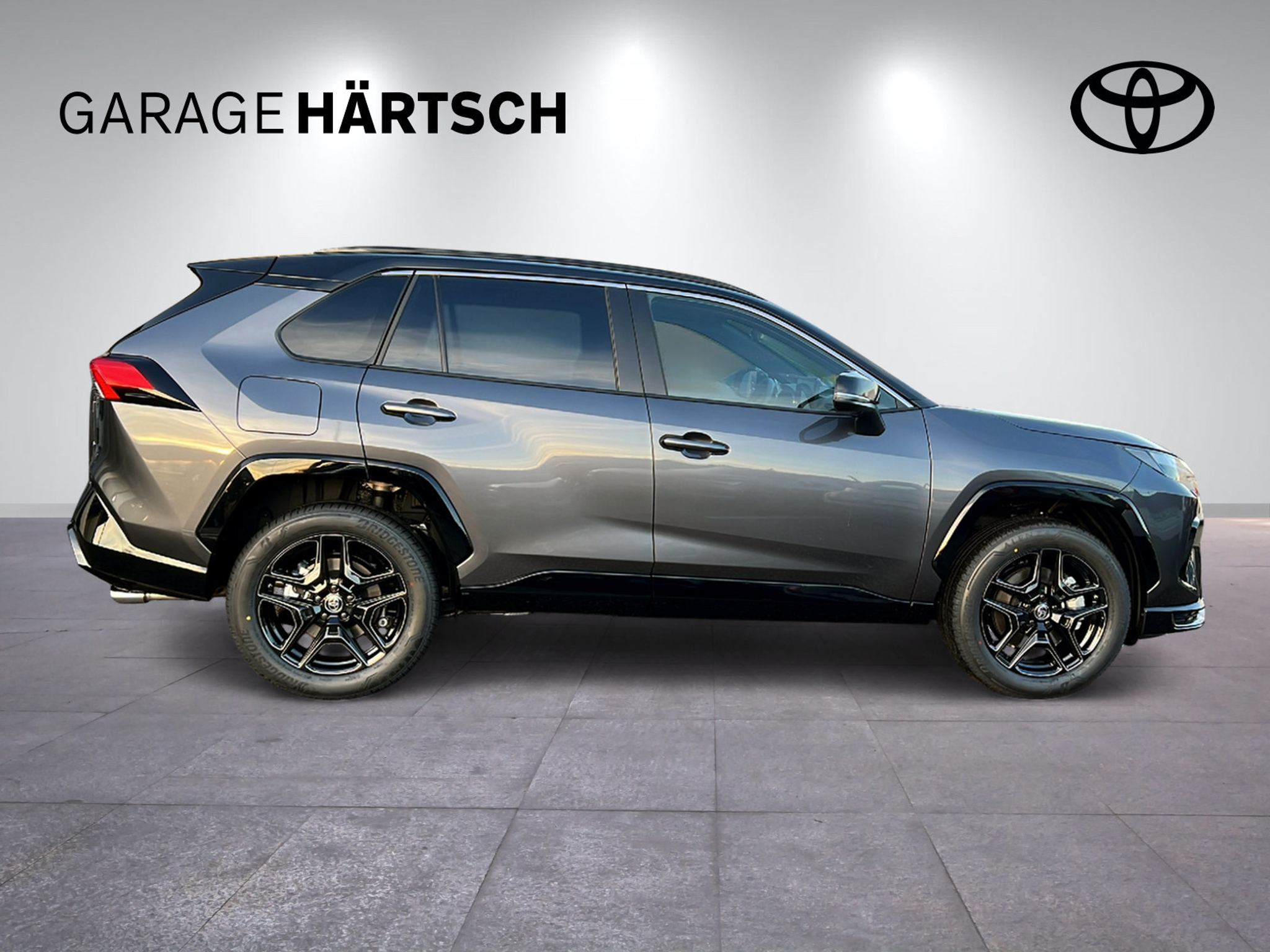 listing desktop thumbnail image 7