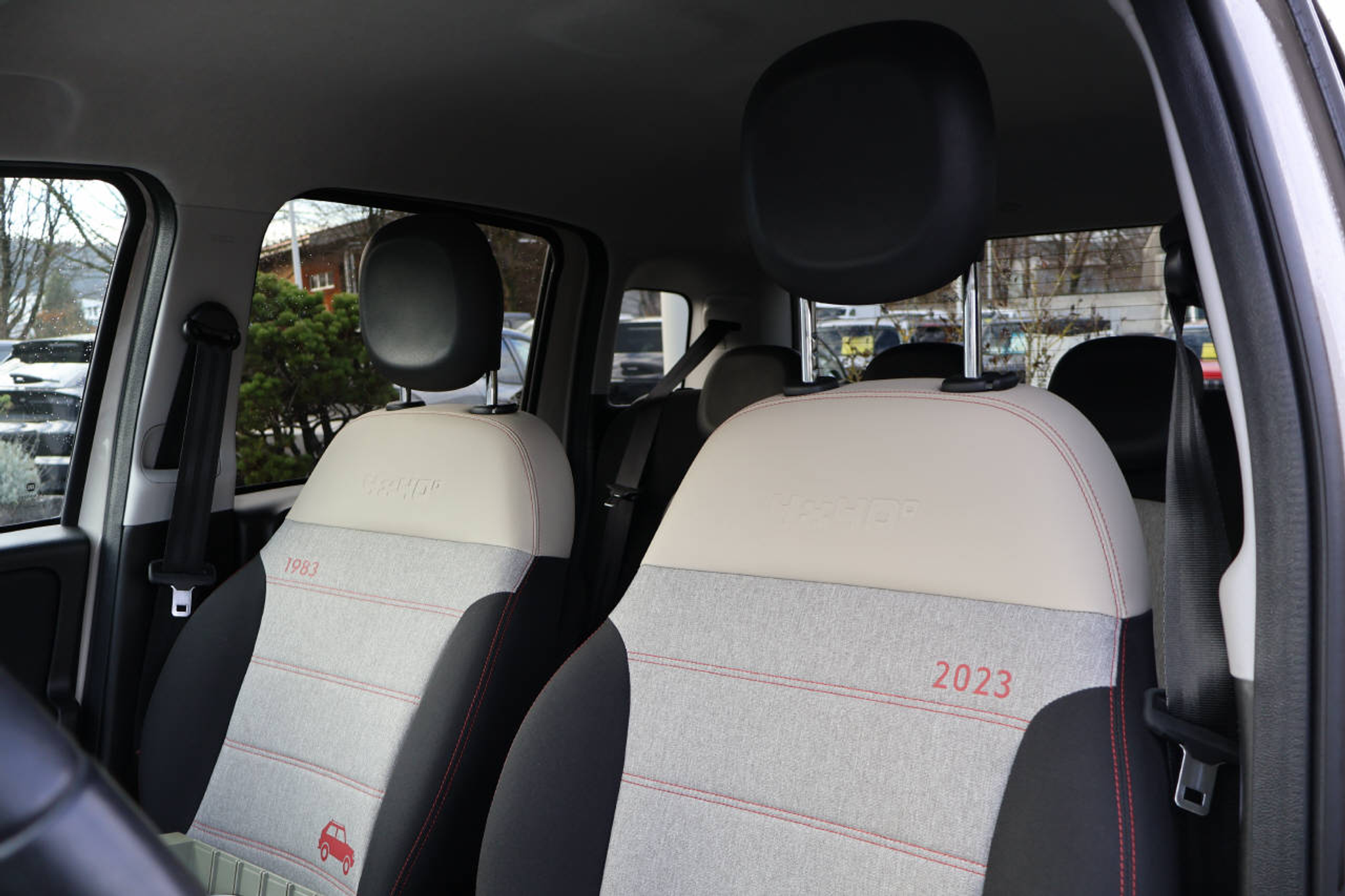 listing desktop thumbnail image 10