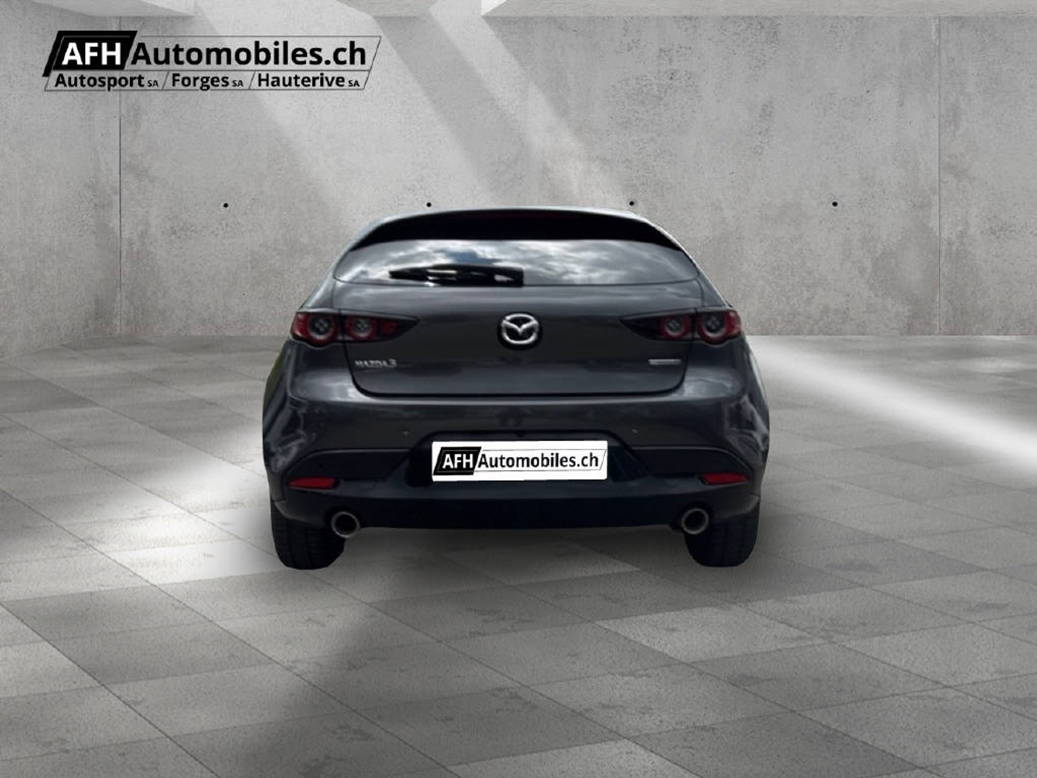 listing desktop thumbnail image 3