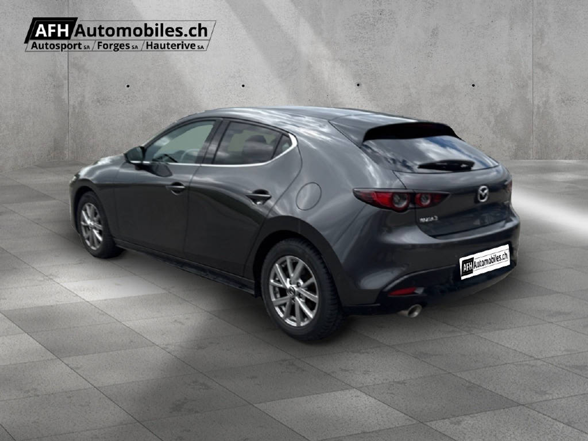 listing desktop thumbnail image 2