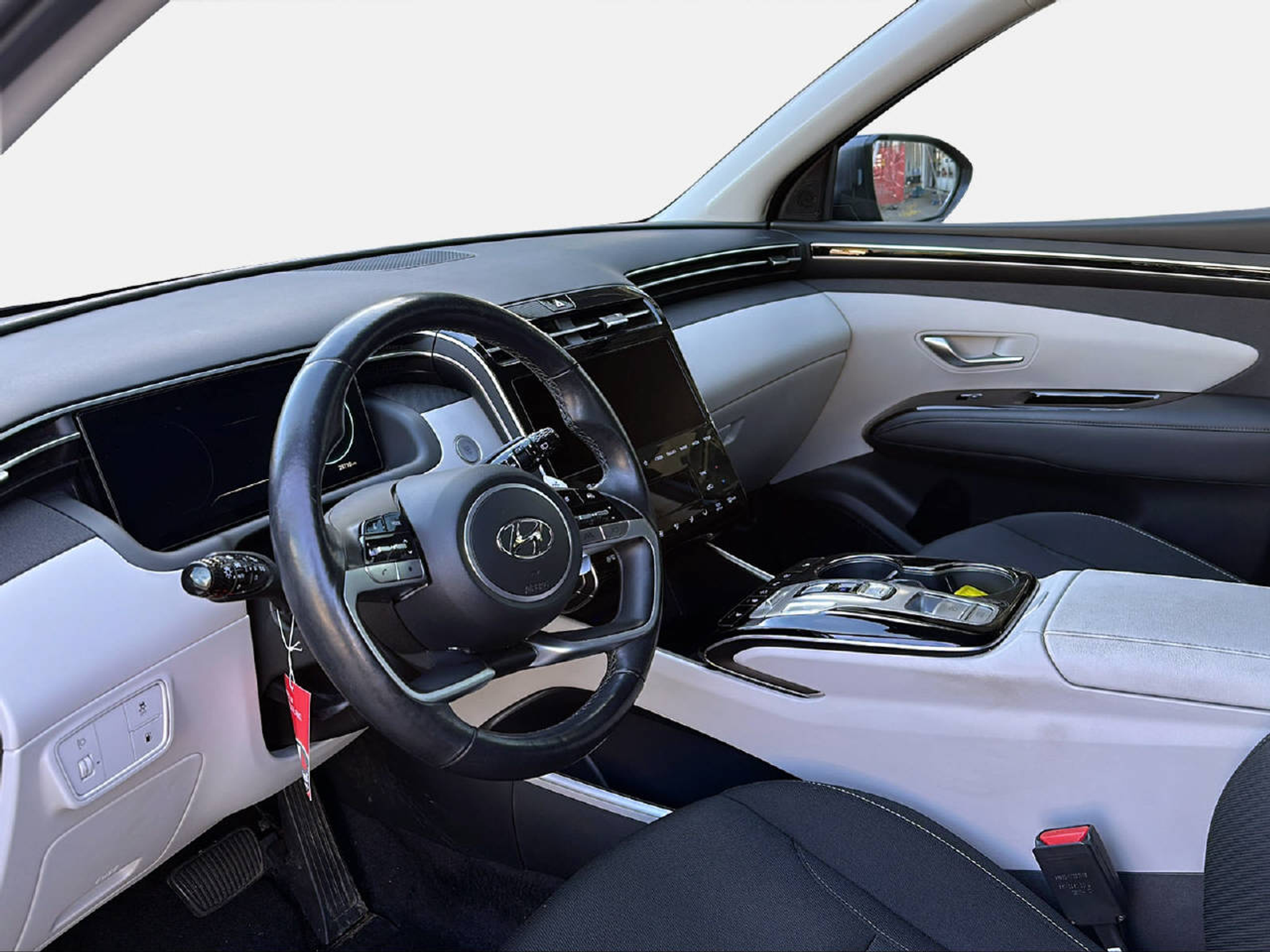 listing desktop thumbnail image 14