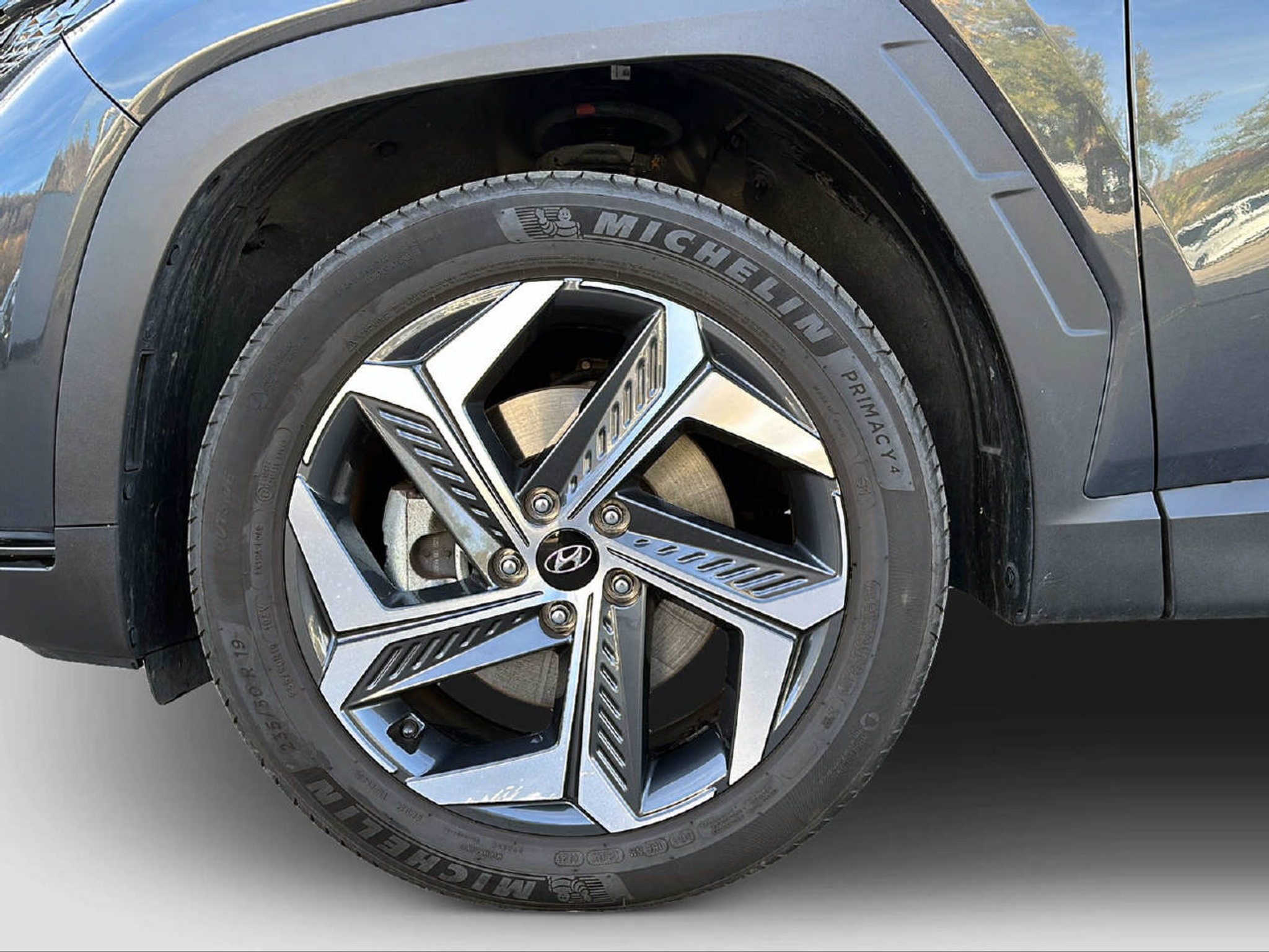 listing desktop thumbnail image 8