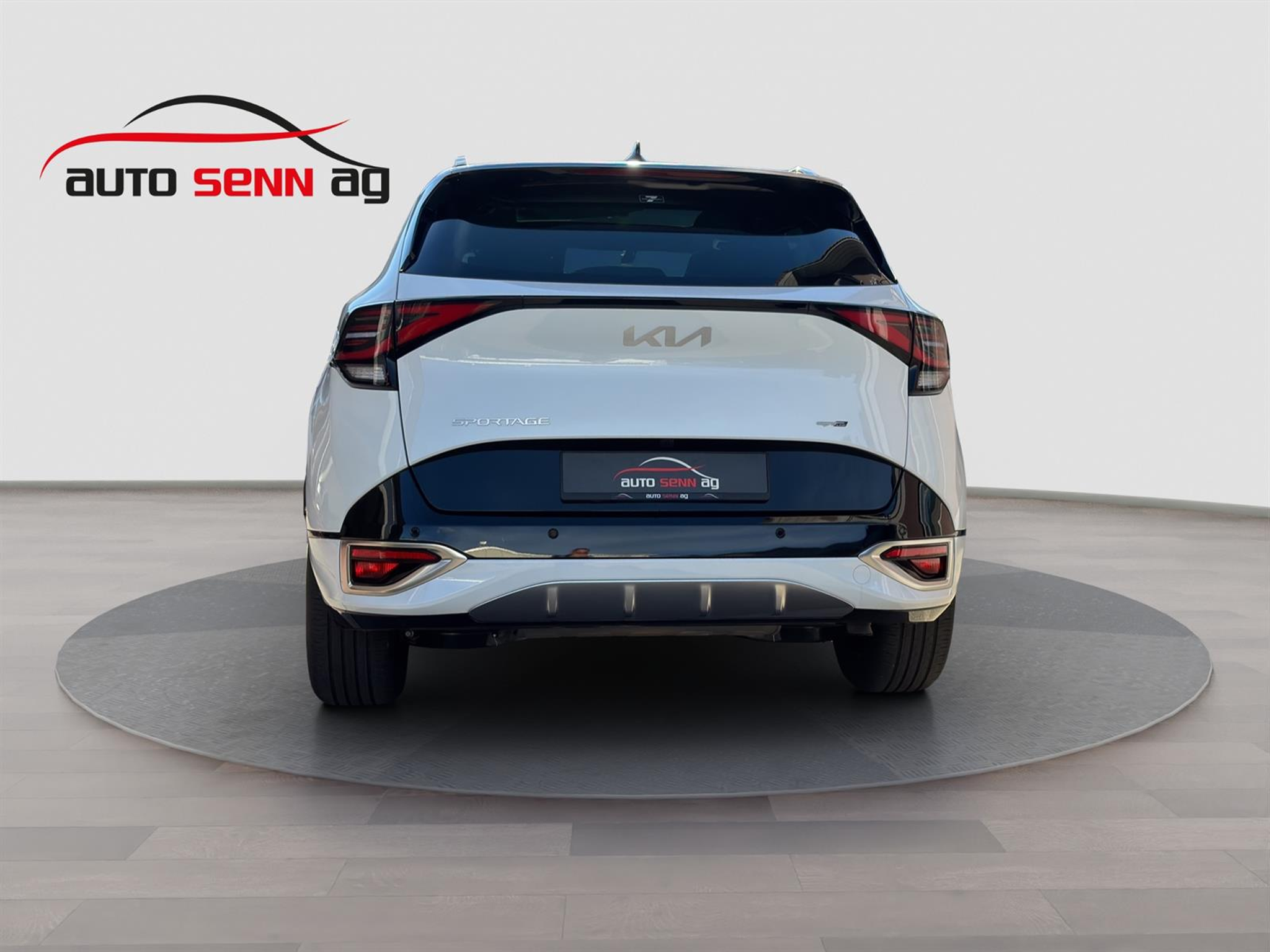 listing desktop thumbnail image 3