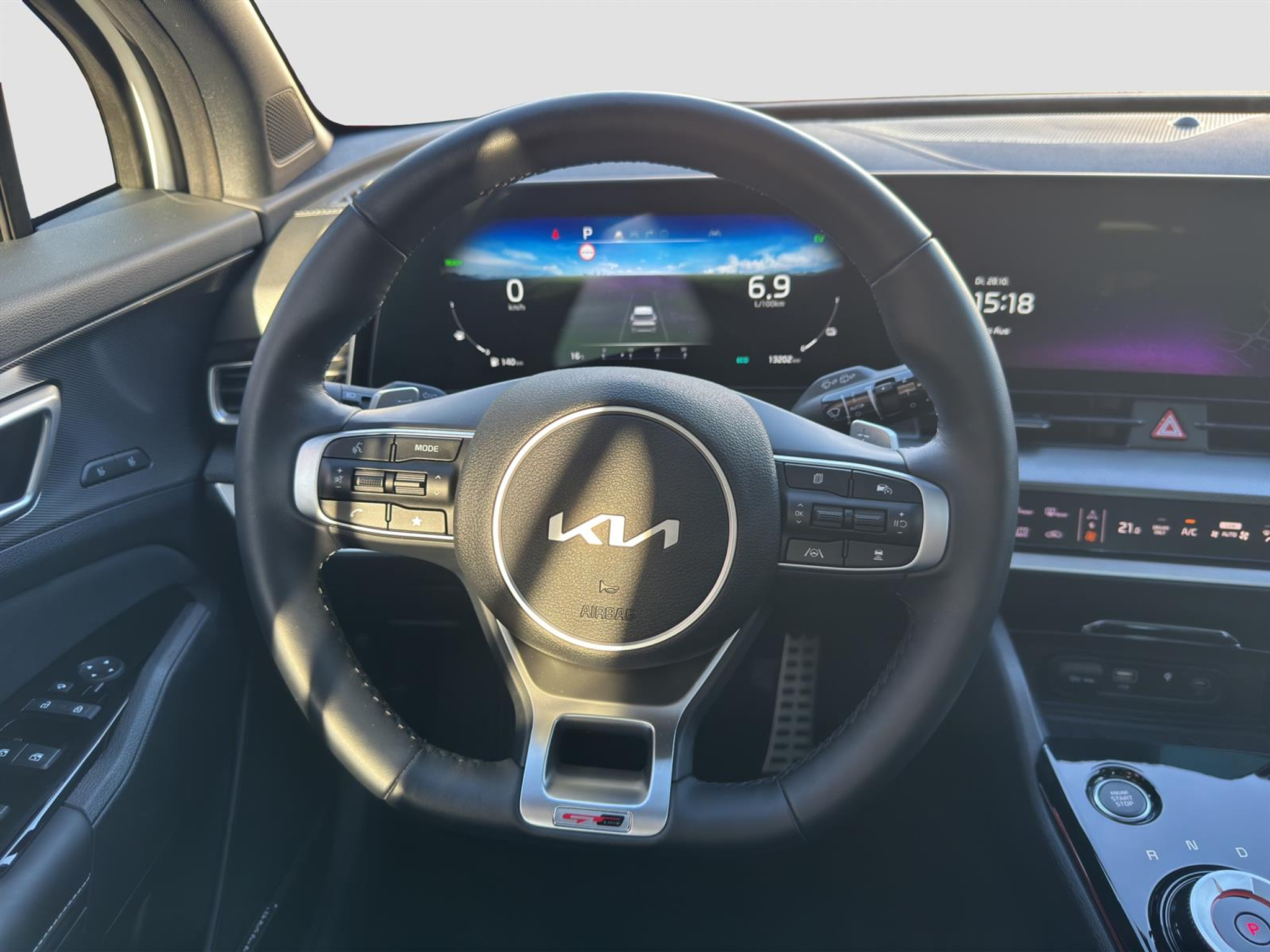 listing desktop thumbnail image 9