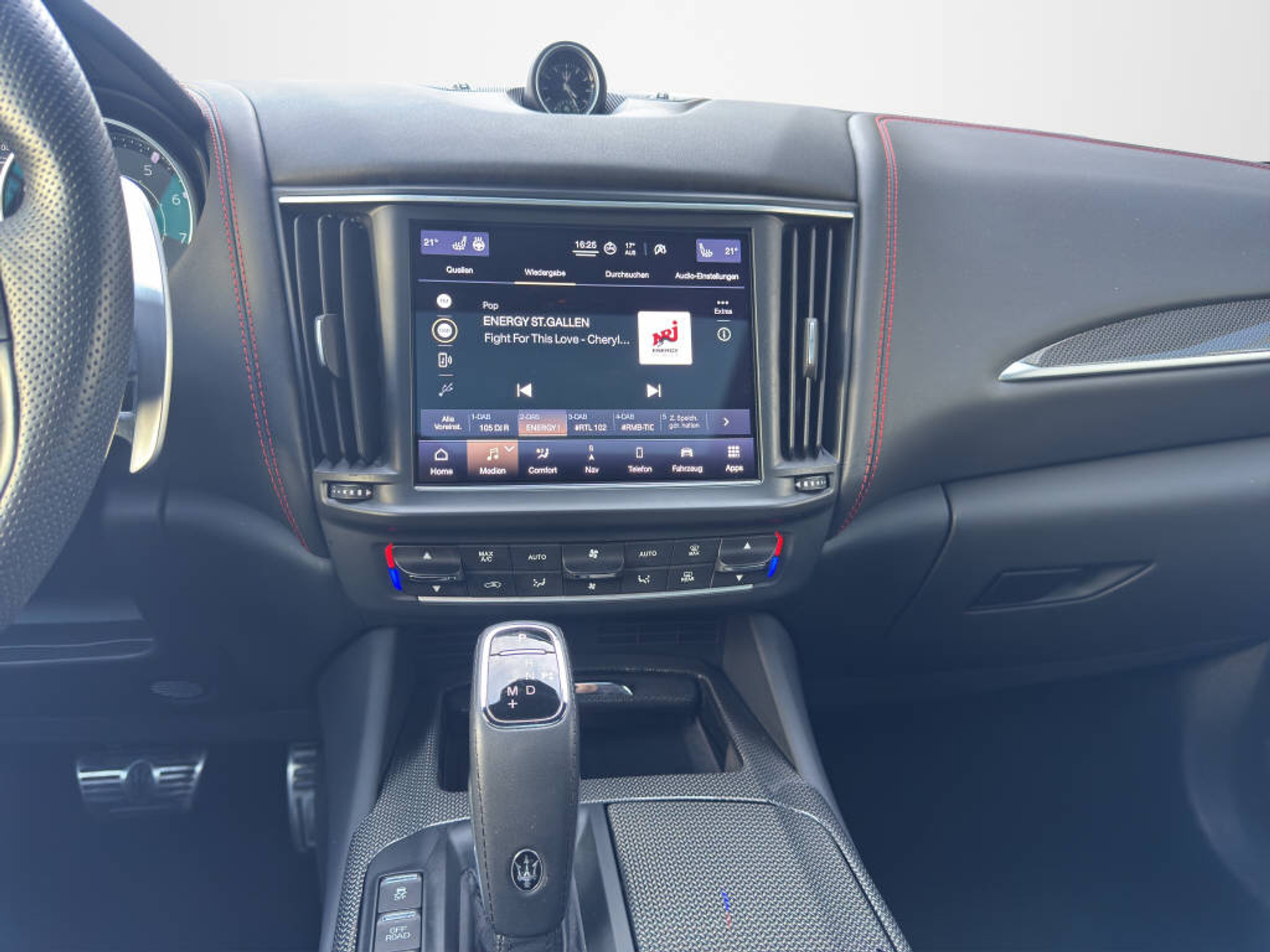 listing desktop thumbnail image 11