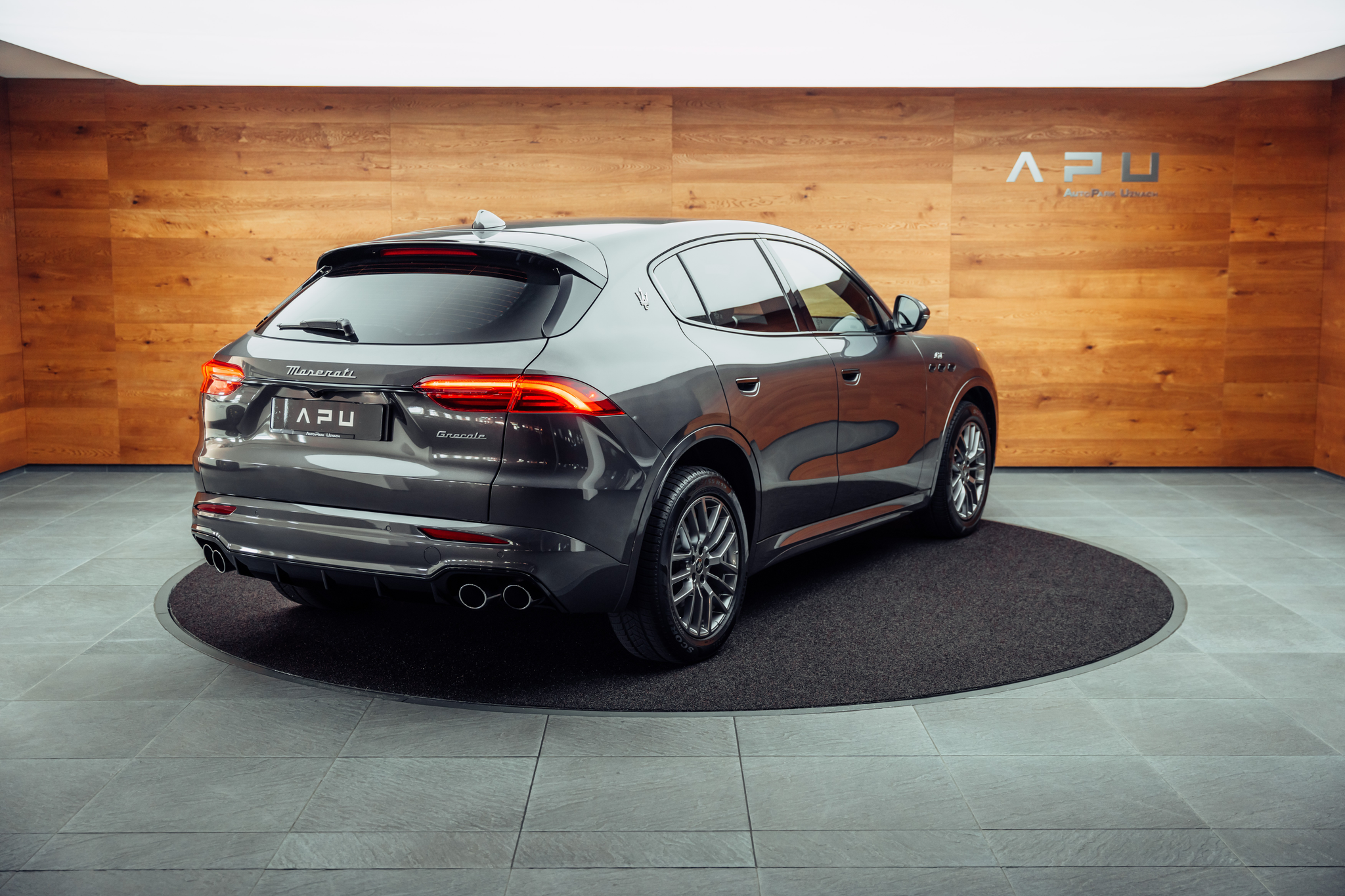 listing desktop thumbnail image 1