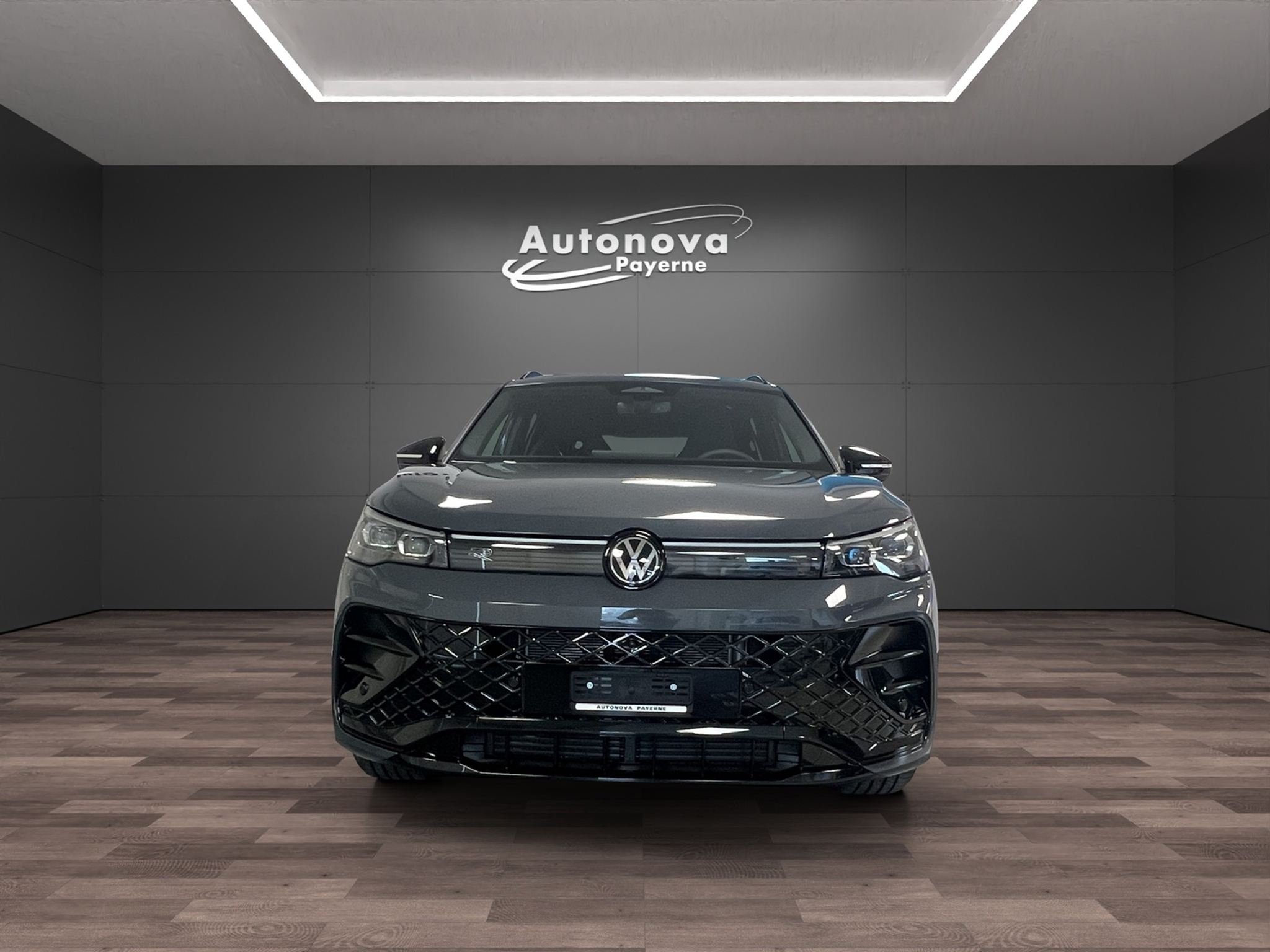 listing desktop thumbnail image 1