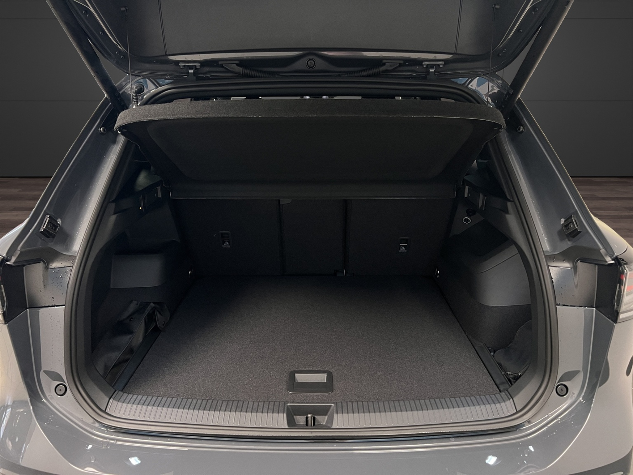 listing desktop thumbnail image 13