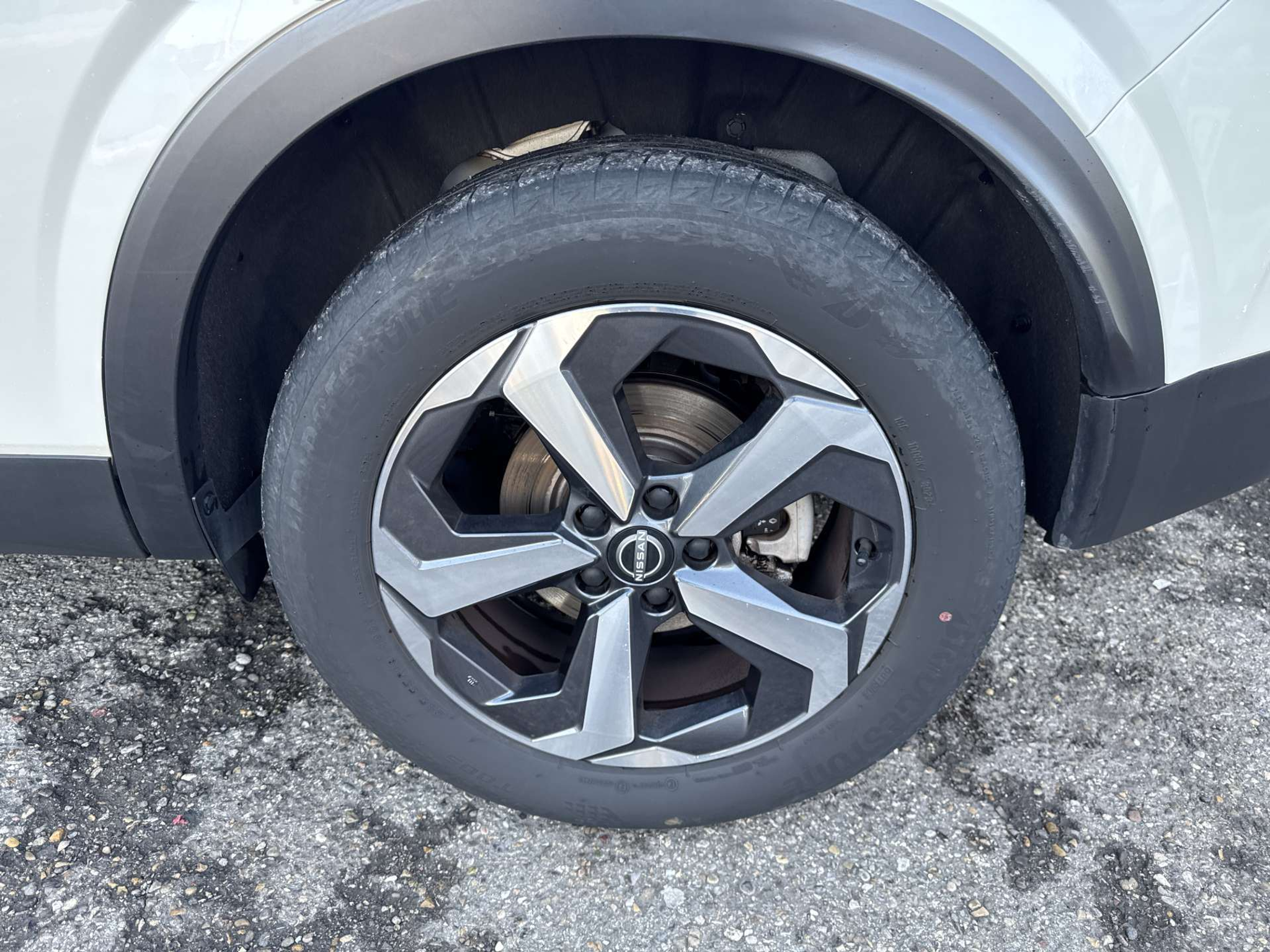 listing desktop thumbnail image 9