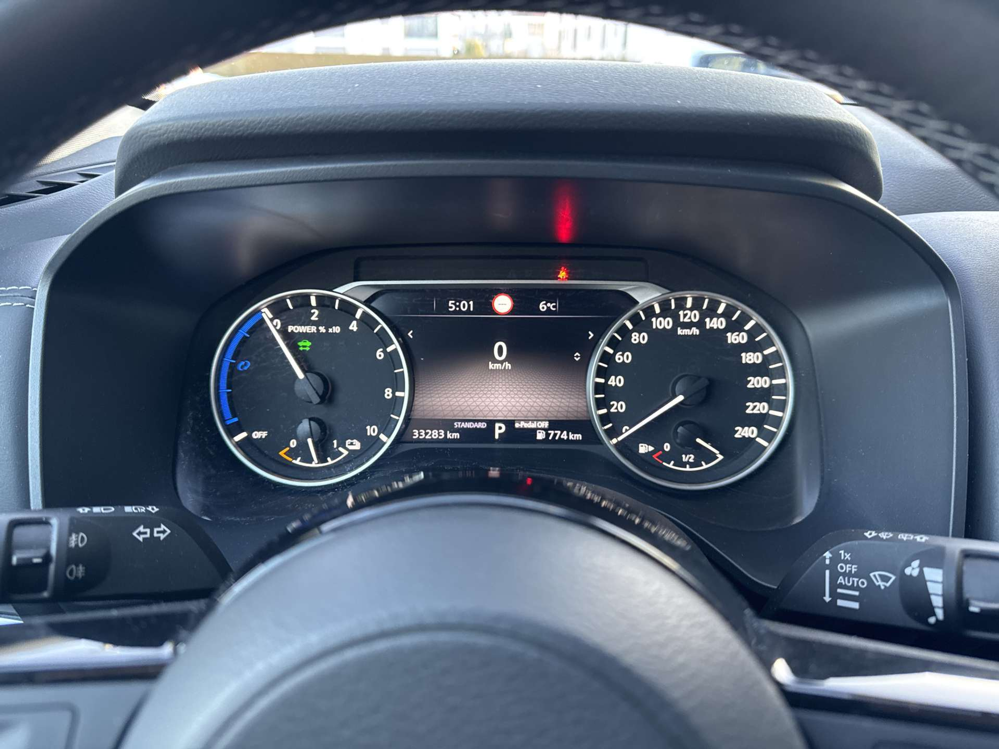 listing desktop thumbnail image 11