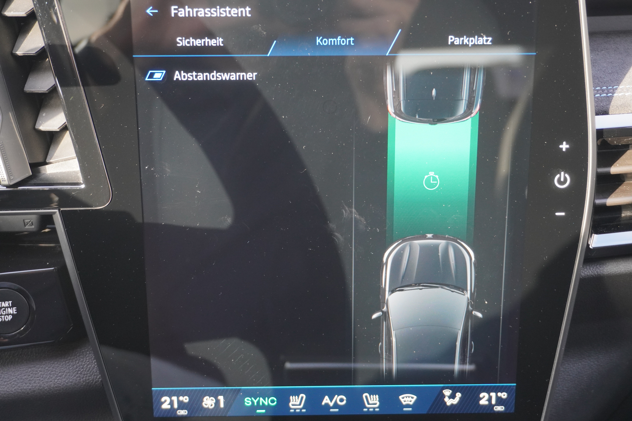 listing desktop thumbnail image 22