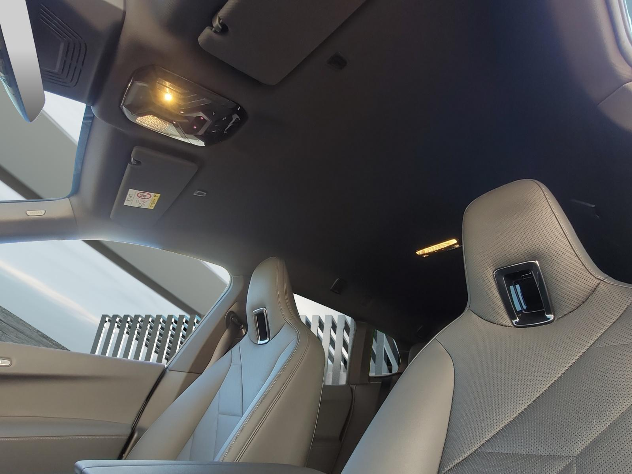 listing desktop thumbnail image 20