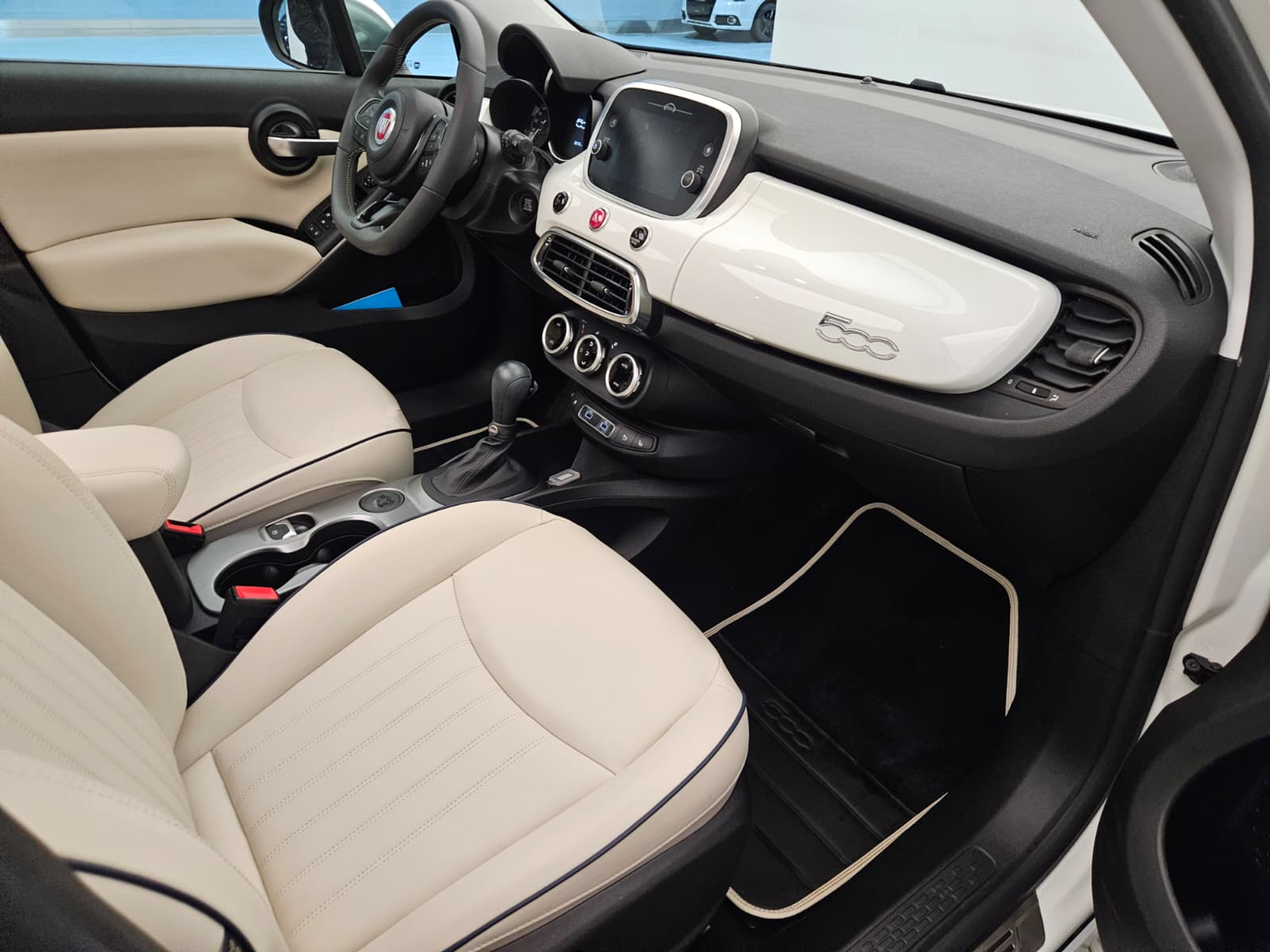 listing desktop thumbnail image 11