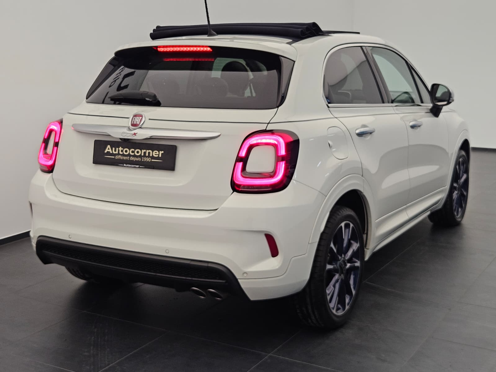 listing desktop thumbnail image 6