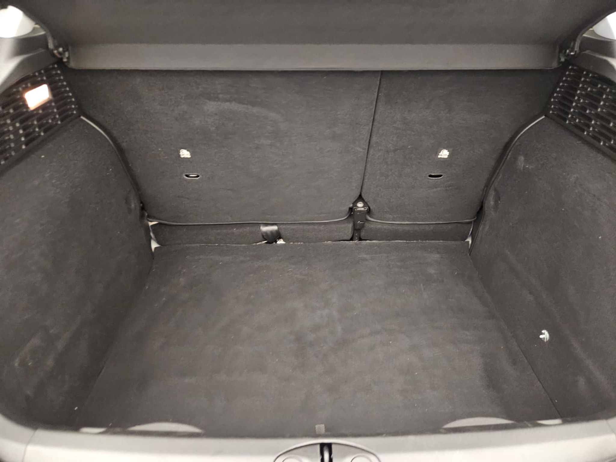 listing desktop thumbnail image 14