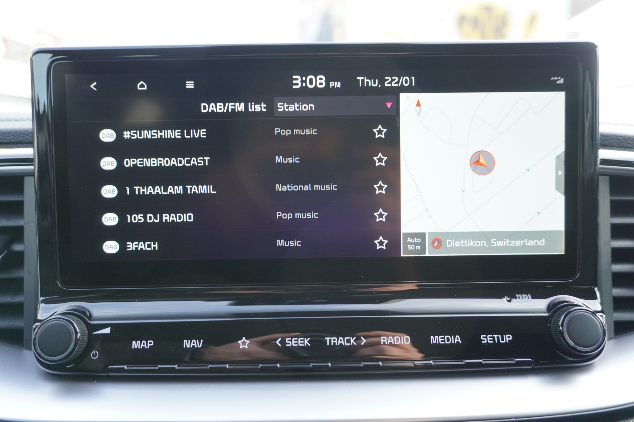 listing desktop thumbnail image 20