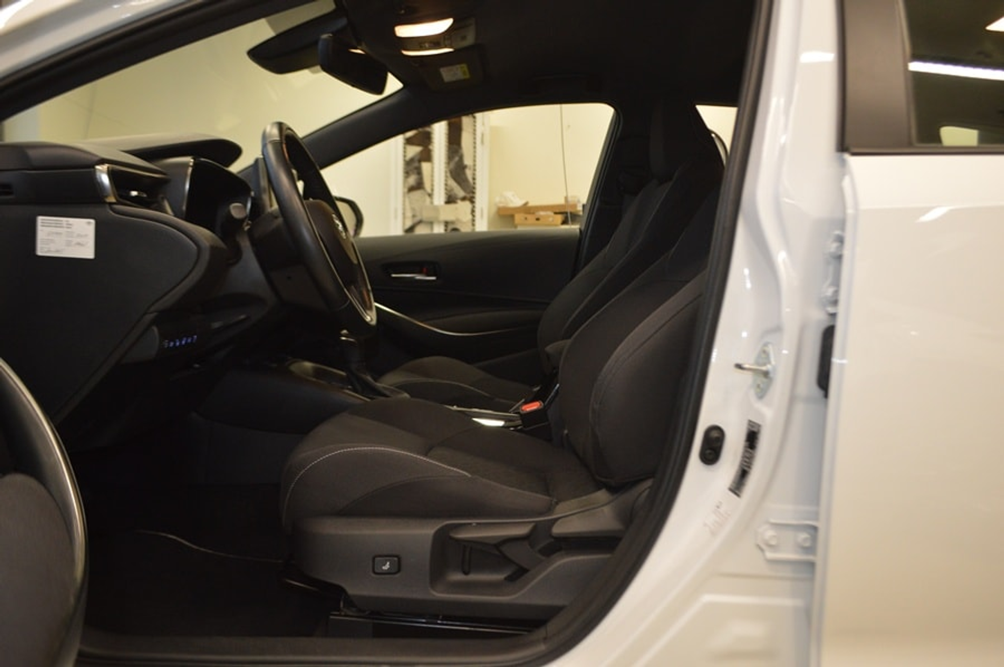 listing desktop thumbnail image 5