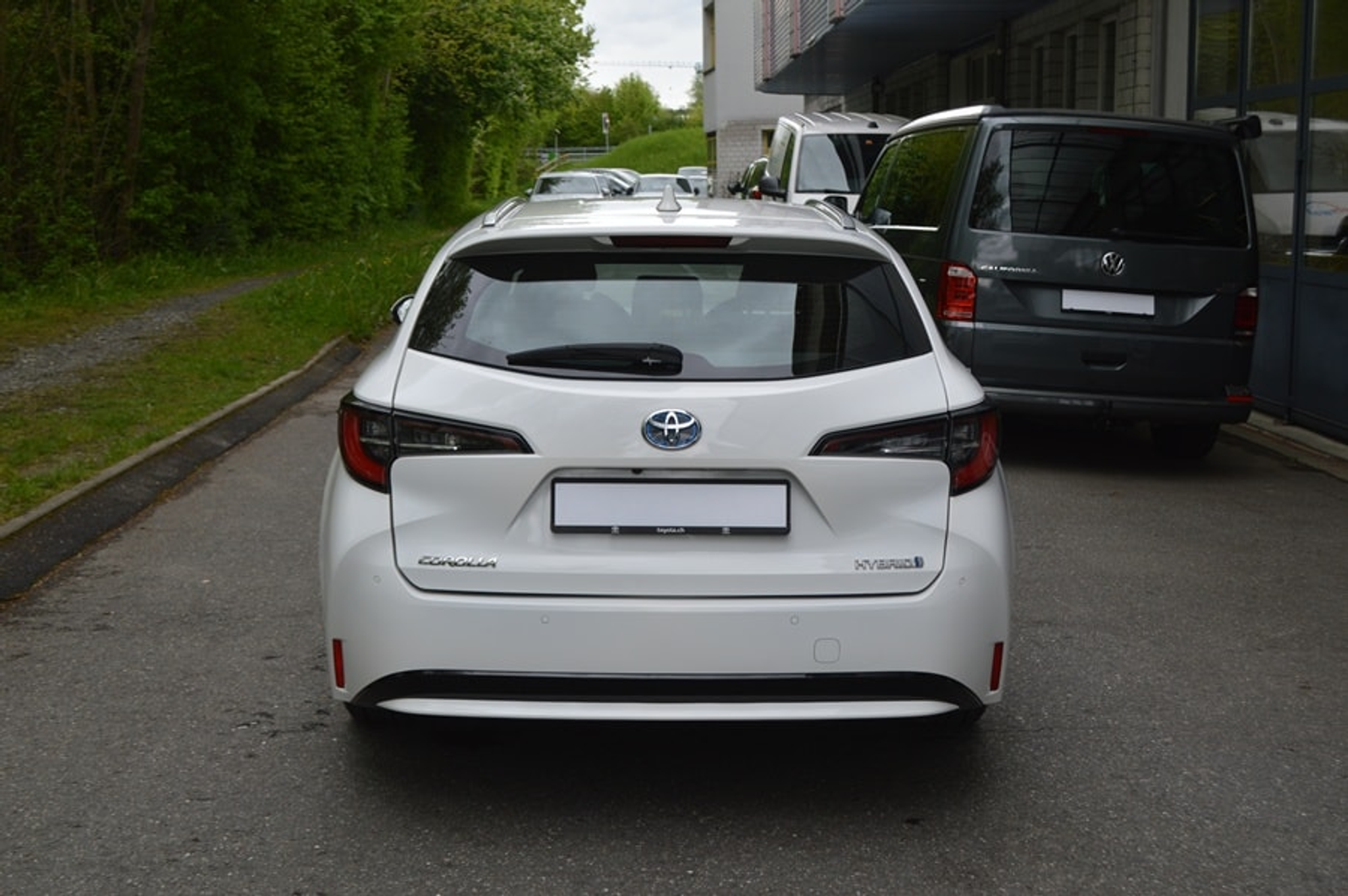 listing desktop thumbnail image 14