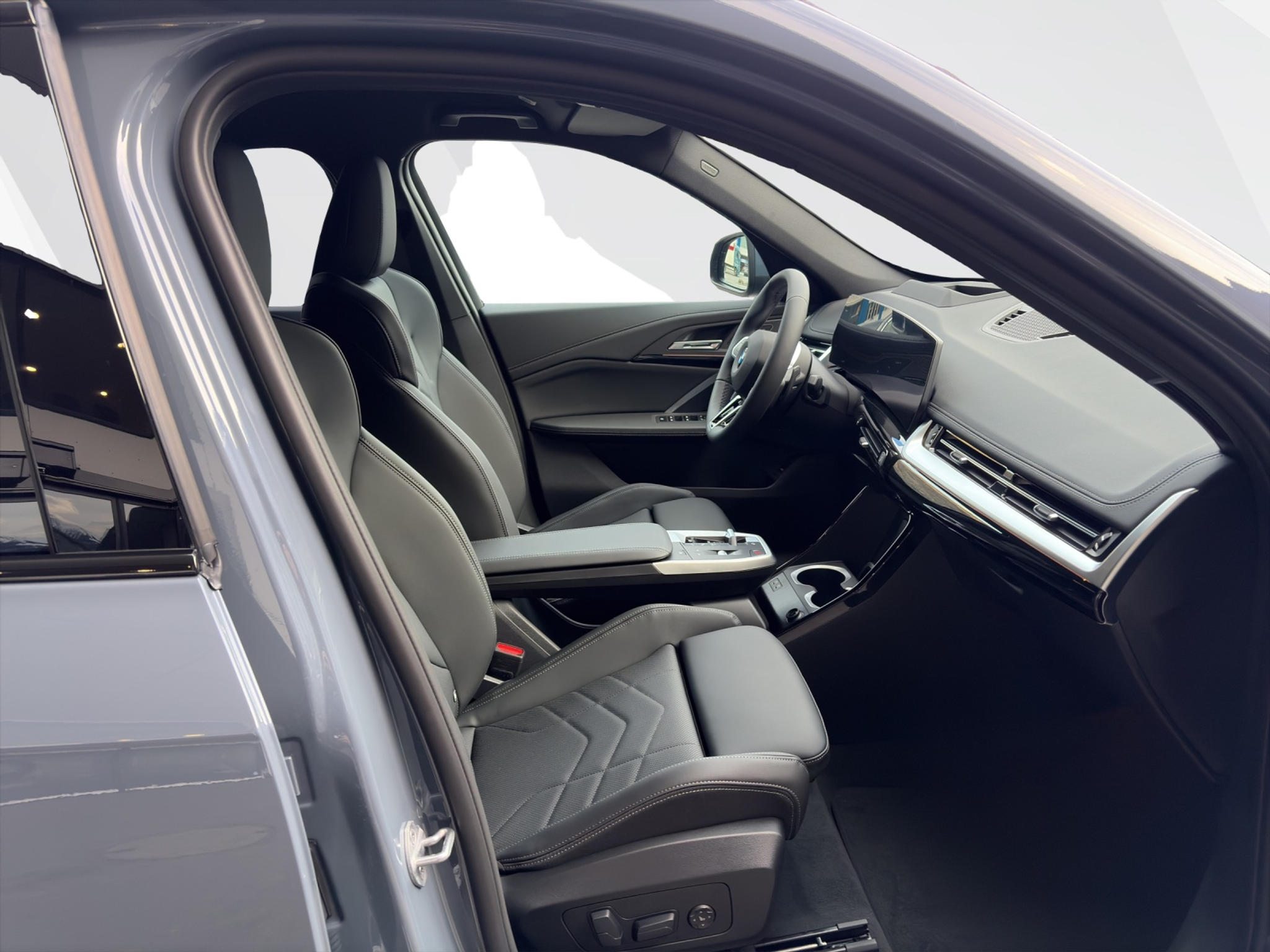 listing desktop thumbnail image 13