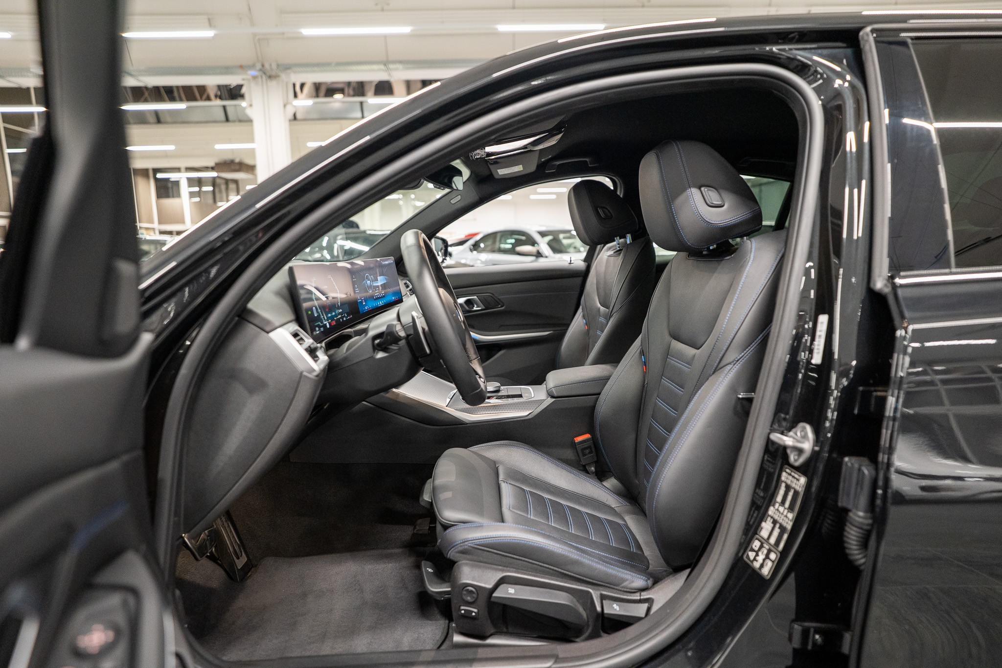 listing desktop thumbnail image 8