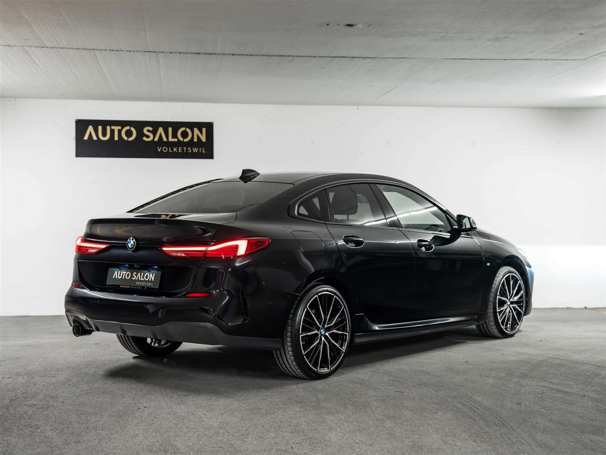 listing desktop thumbnail image 4