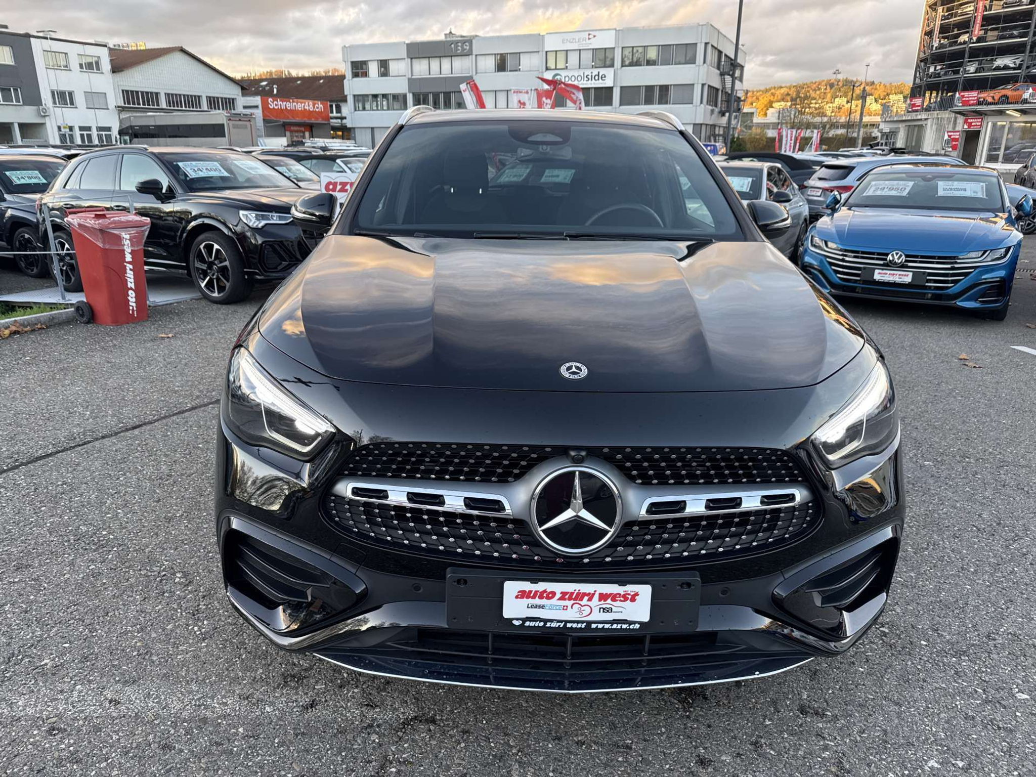 listing desktop thumbnail image 13