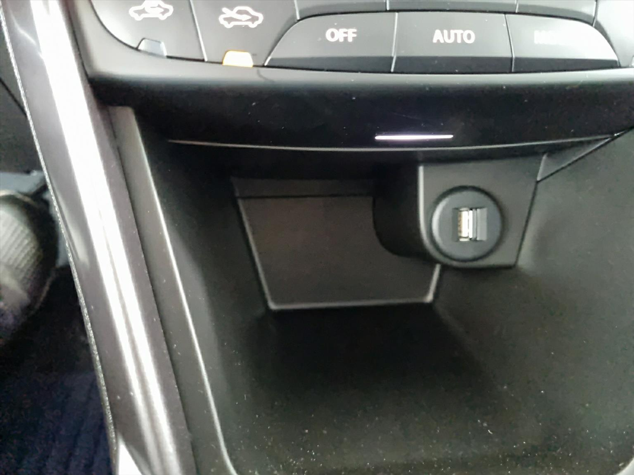 listing desktop thumbnail image 10