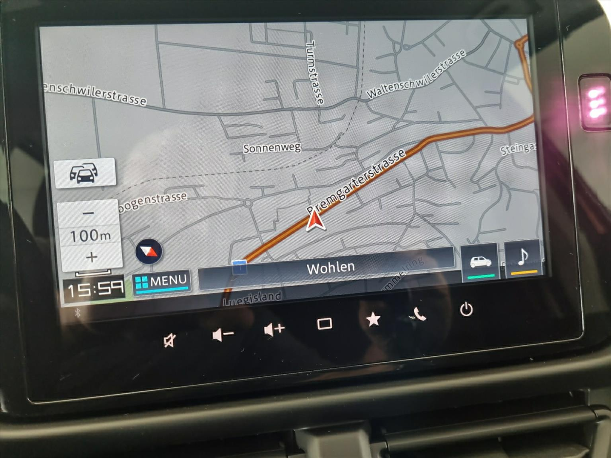 listing desktop thumbnail image 8