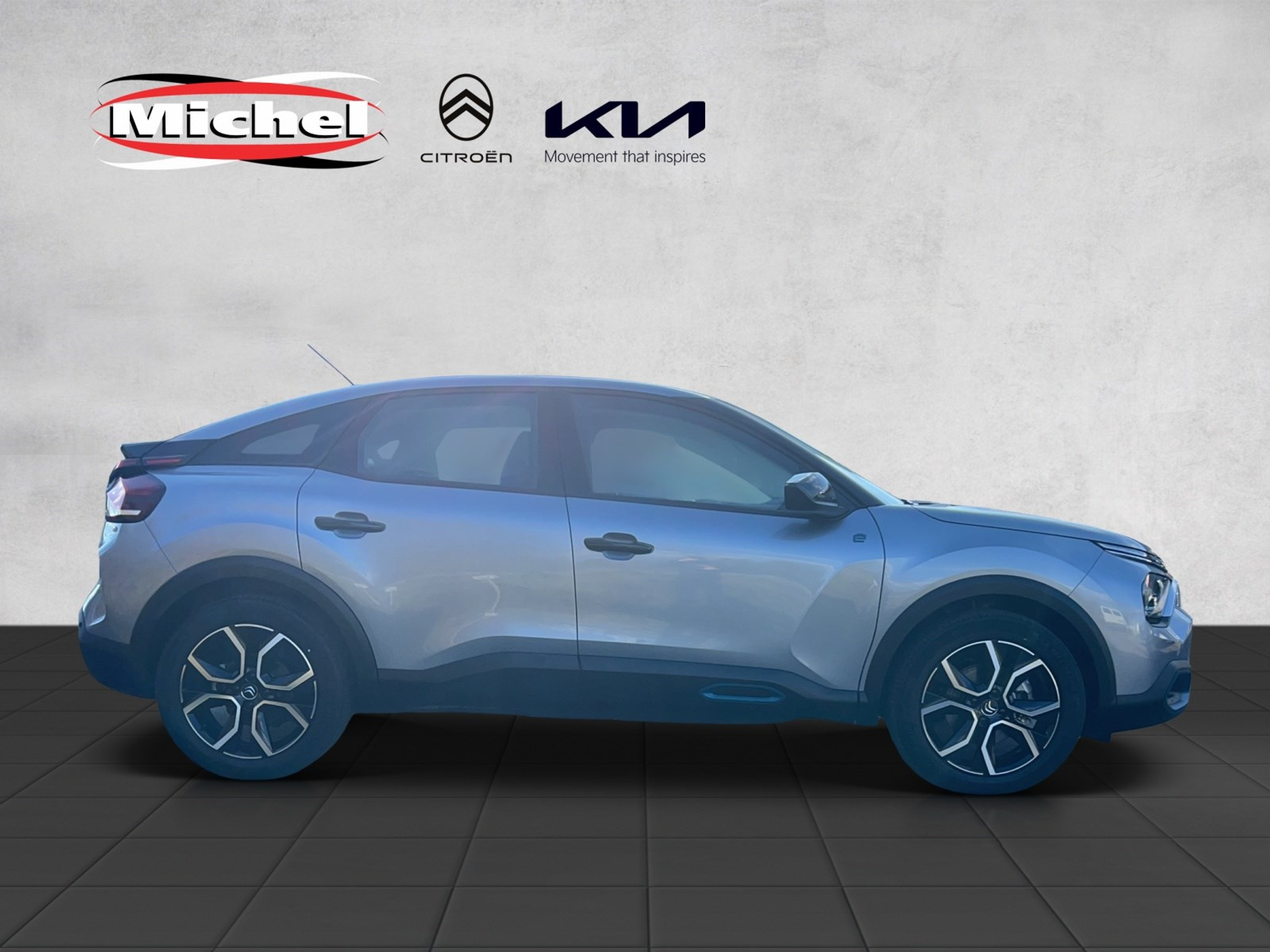 listing desktop thumbnail image 4