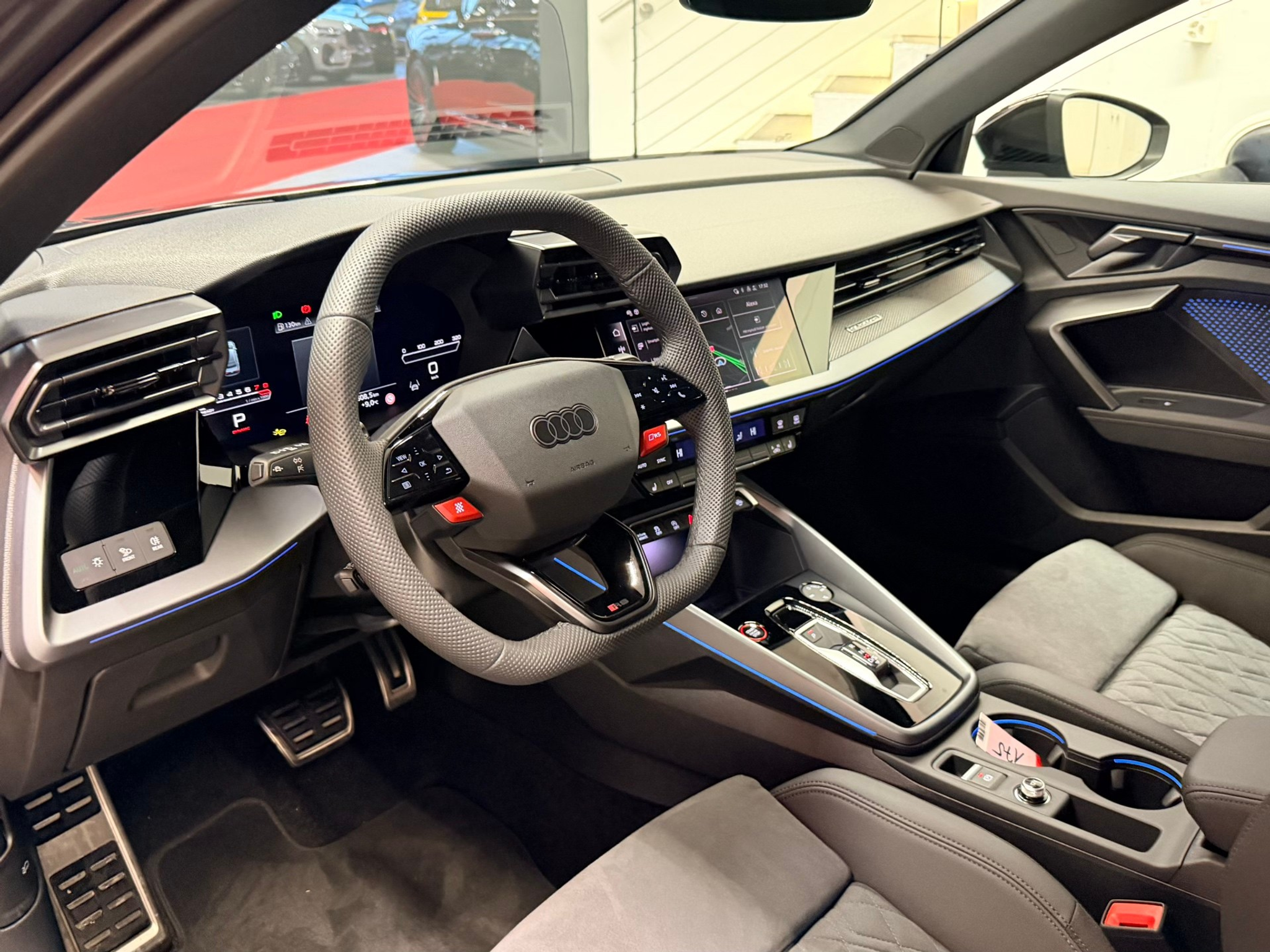 listing desktop thumbnail image 11