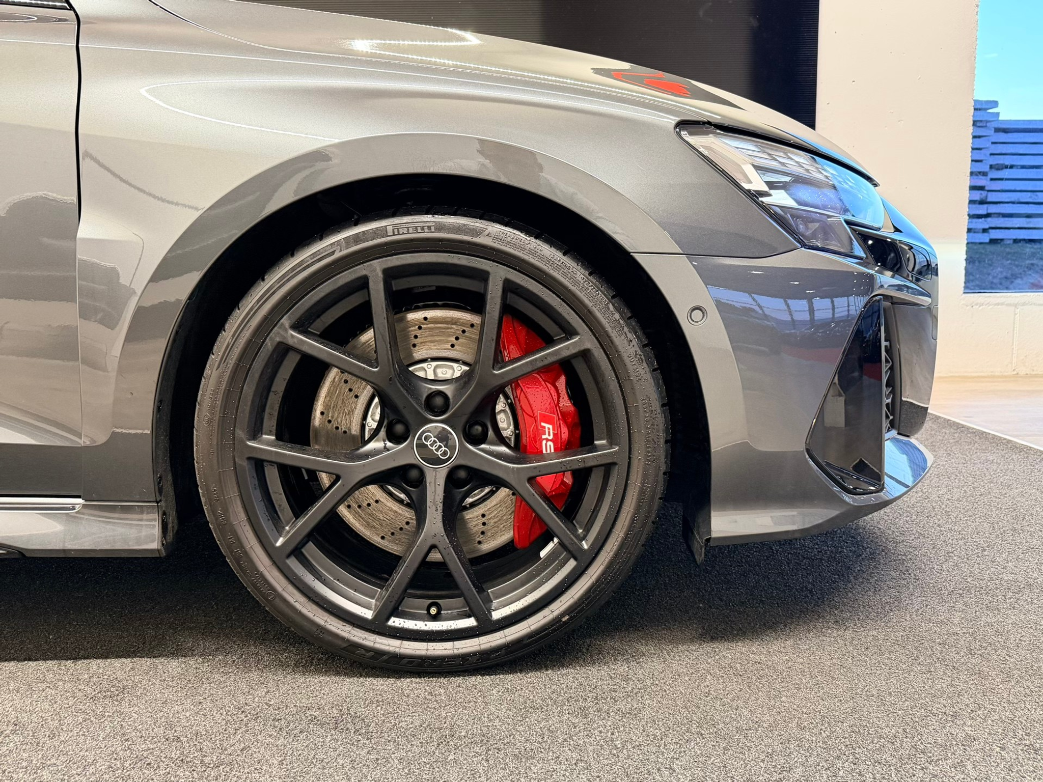 listing desktop thumbnail image 6