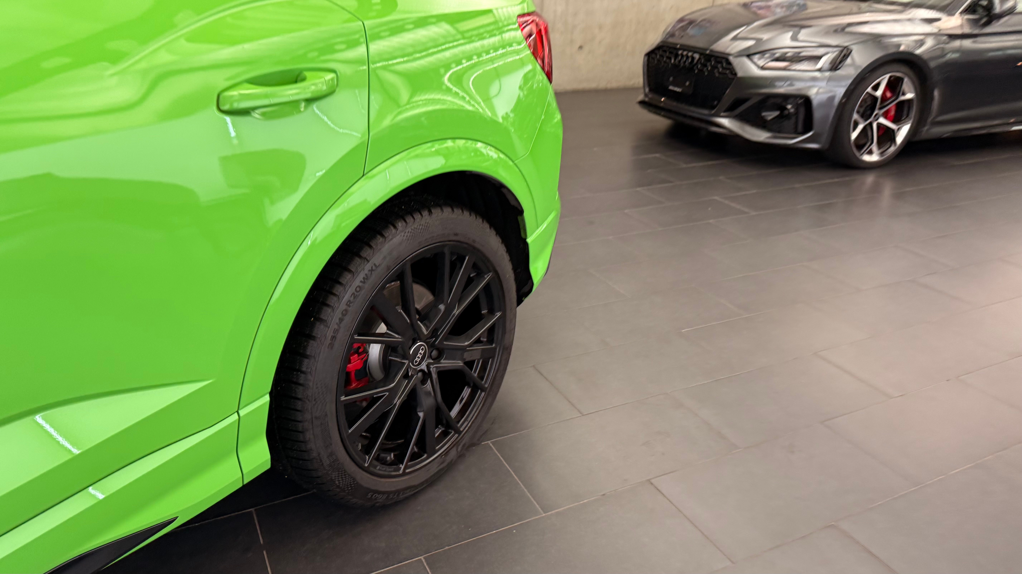 listing desktop thumbnail image 19