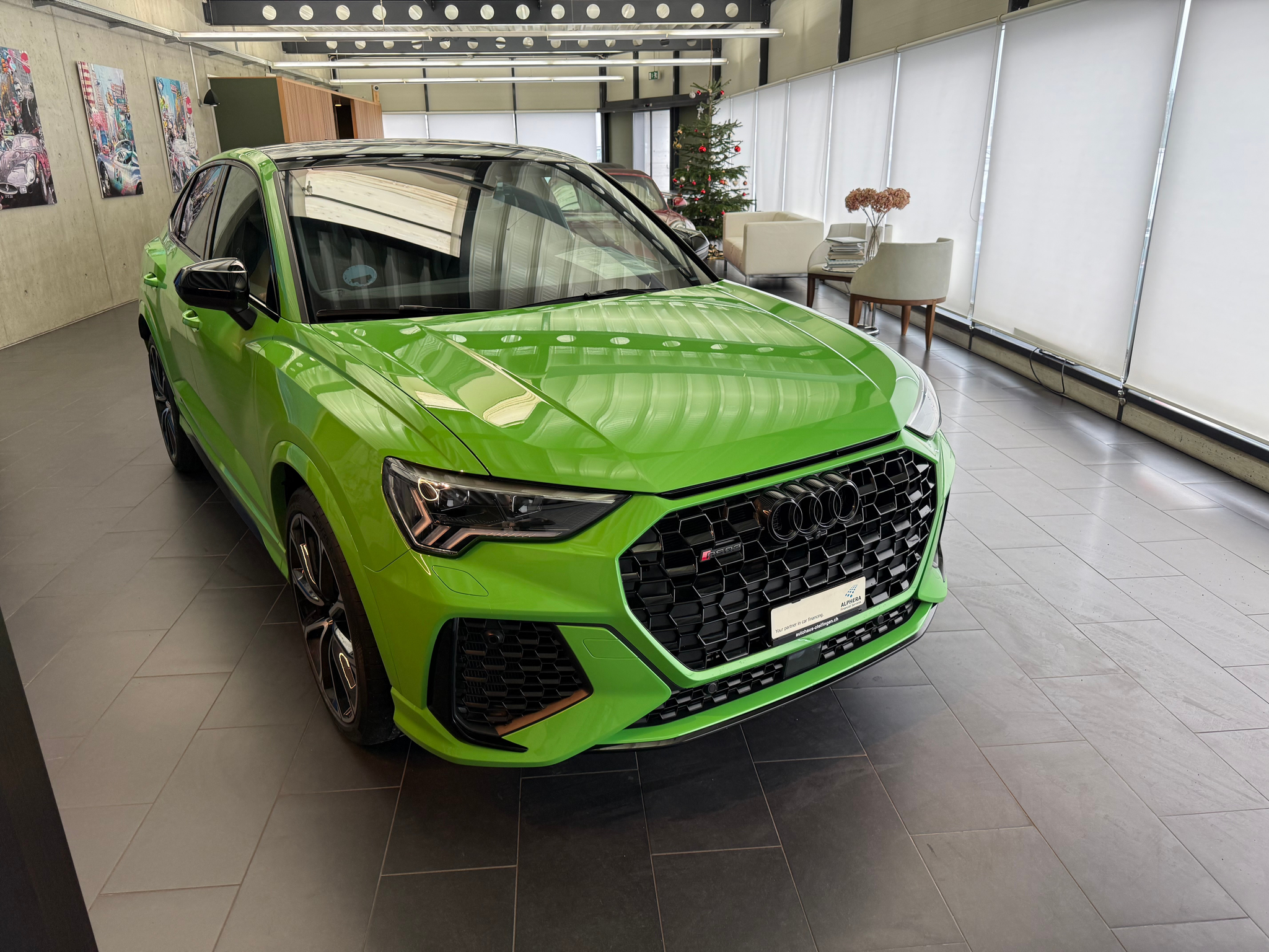 listing desktop thumbnail image 14