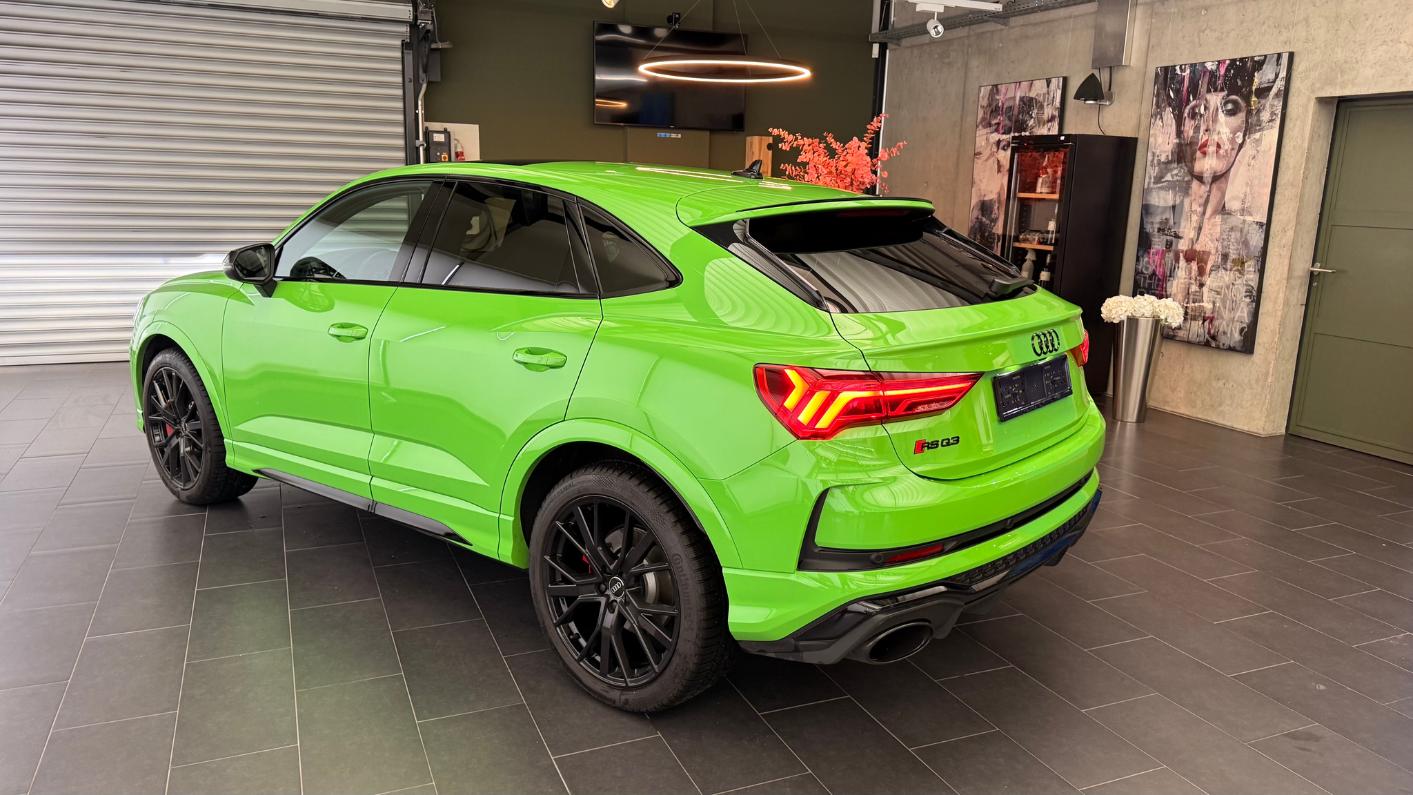 listing desktop thumbnail image 12