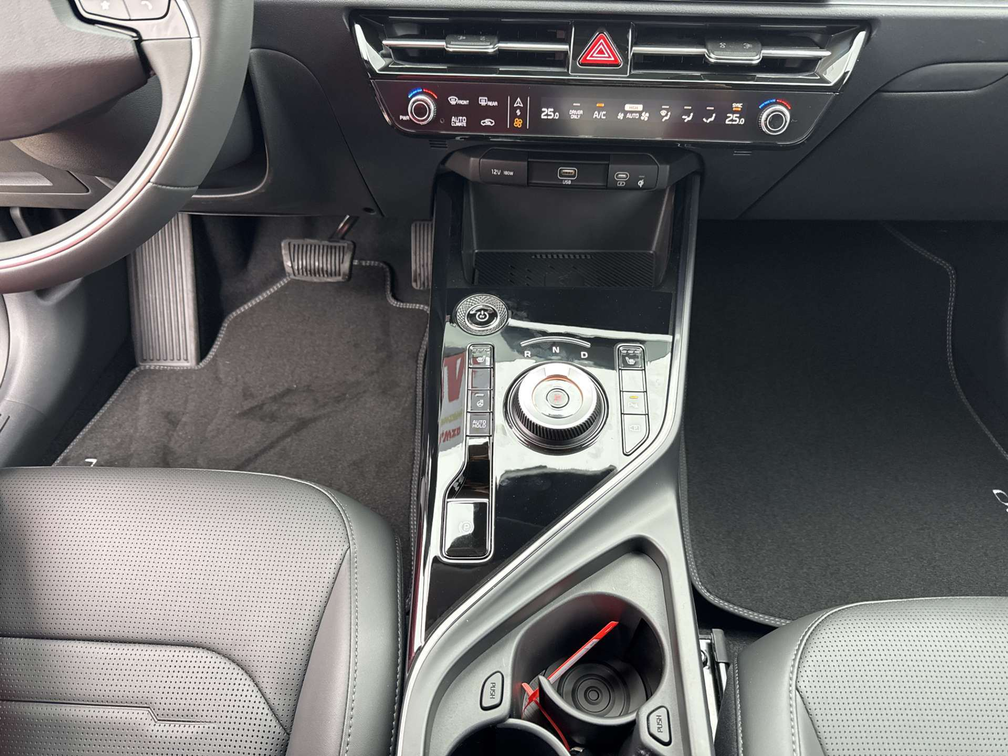 listing desktop thumbnail image 11