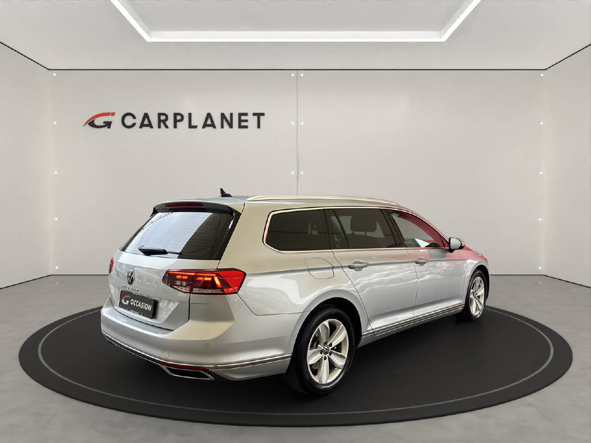 listing desktop thumbnail image 5