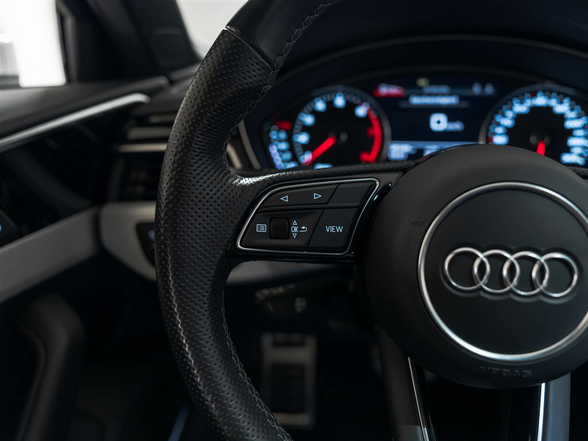 listing desktop thumbnail image 30