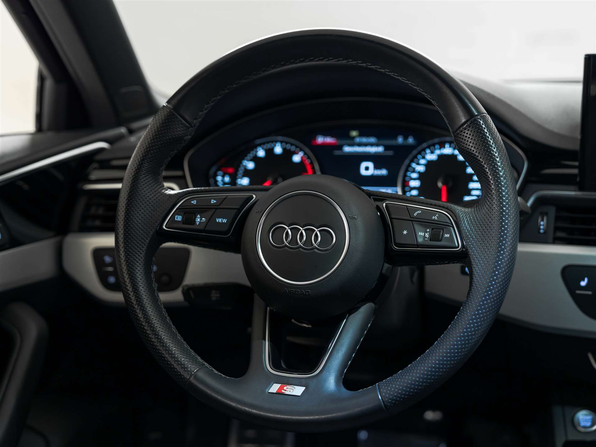 listing desktop thumbnail image 26