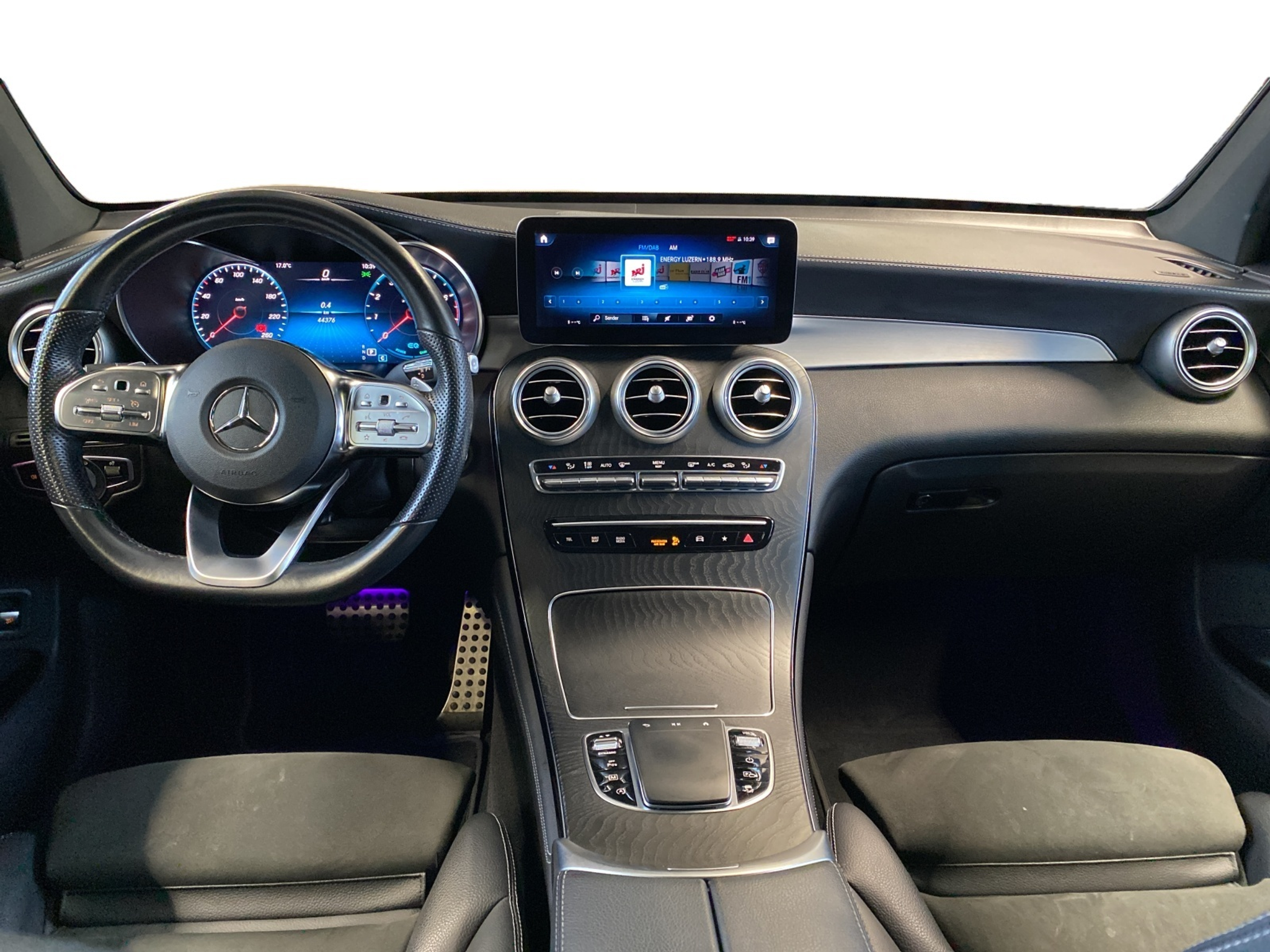 listing desktop thumbnail image 8