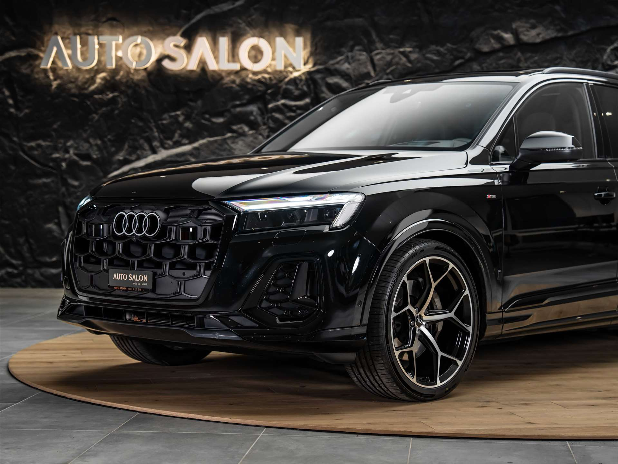 listing desktop thumbnail image 18