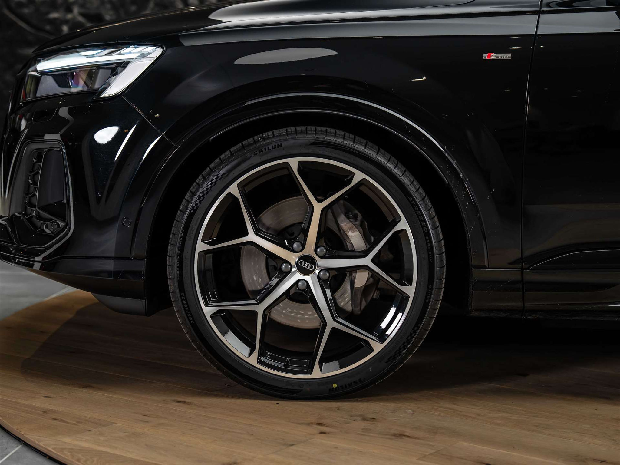 listing desktop thumbnail image 20